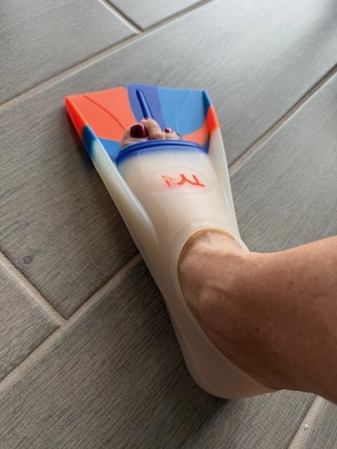 TYR Stryker Silicone Fins - Short Blade Swimming Training Scuba Flippers customer photo 1