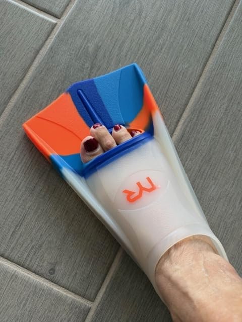 TYR Stryker Silicone Fins - Short Blade Swimming Training Scuba Flippers customer photo 2