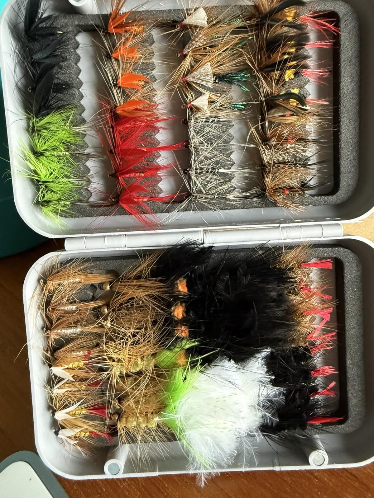BASSDASH Fly Fishing Assorted Flies Kit, Pack of 64 pcs Including Dry and Wet Flies, Nymphs, Streamers, Terrestrials, Leeches and More, with Magnetic Fly Box customer photo 1