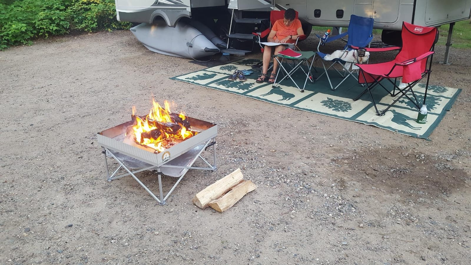 Fireside Outdoor Portable Fire Pit for Camping, Portable Fire Pit Grill for Backyard, Outdoor Firepit with Heat Protect, Camping Firepits, Standing Bonfire Outside for Backyard, 8 lb Weights - 24 inch customer photo 1