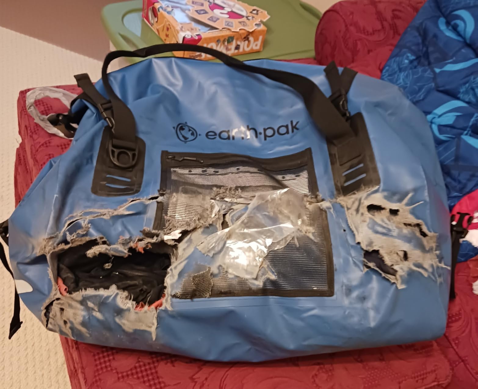 Earth Pak Waterproof Duffel Bag - Heavy Duty Motorcycle Dry Bag with Large Storage Space Perfect for Traveling, Camping, Kayaking, Fishing & Canoeing Bag 50L/70L/90L/120L Sizes customer photo 1