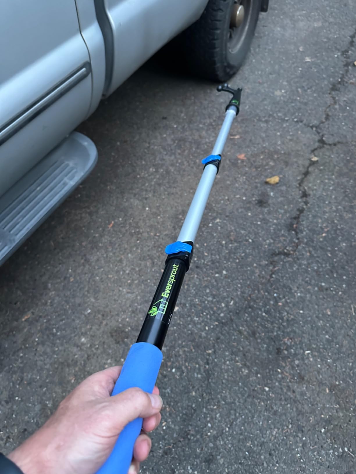 EVERSPROUT Telescoping Boat Hook | Floats, Scratch-Resistant, Sturdy Design | Durable & Lightweight, 3-Stage Anodized Aluminum Pole | Threaded End for Boating Accessories customer photo 2