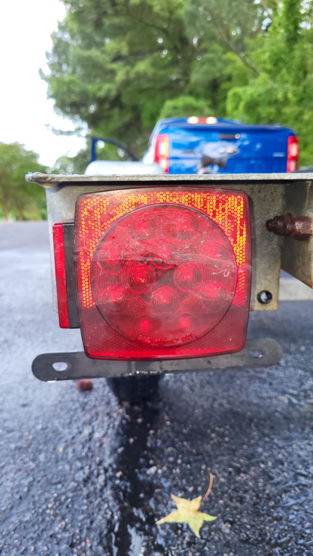 Cyfie LED Trailer Light Kit, Super Bright Submersible Brake Stop Turn Tail License Lights for Under 80