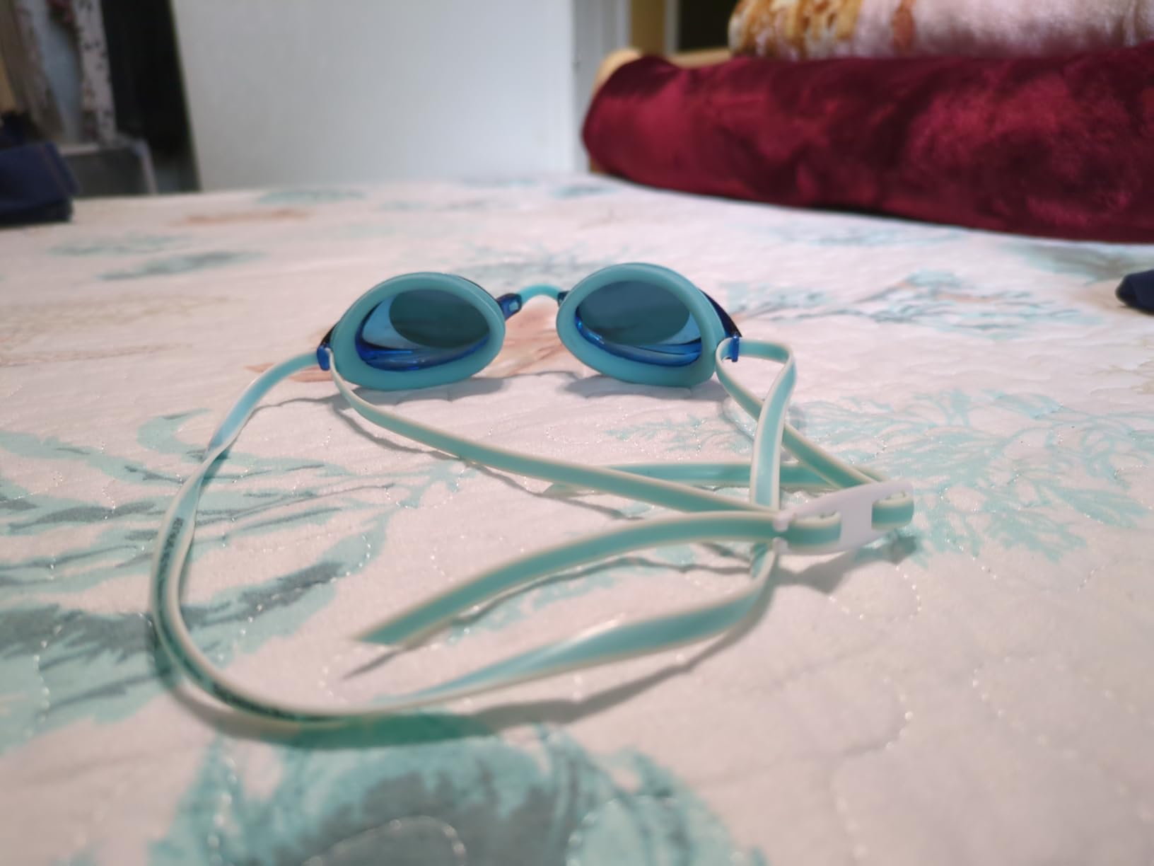 Speedo Women's Swim Goggles Mirrored Vanquisher customer photo 1