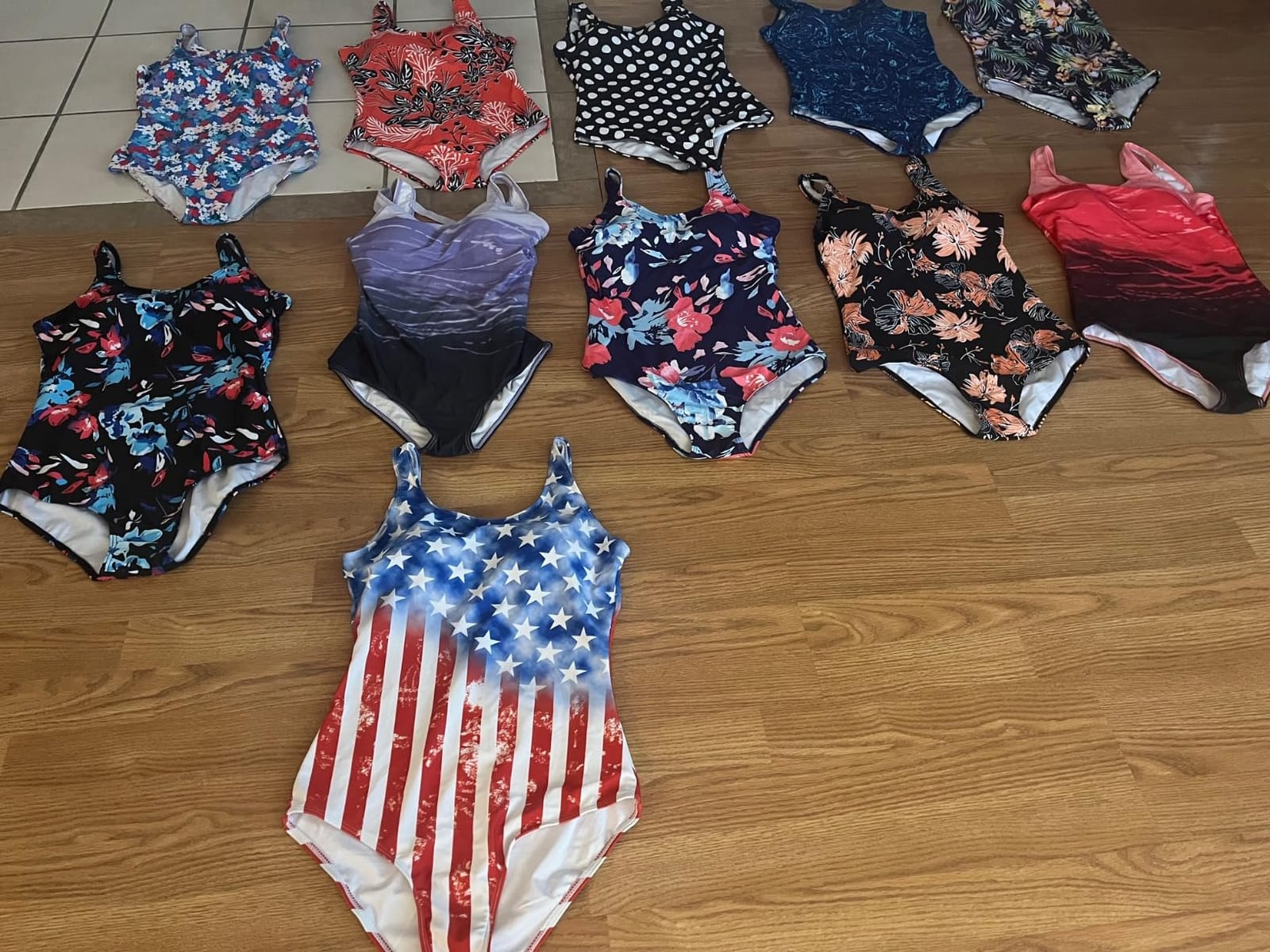 American Trends Athletic One Piece Swimsuits for Women Modest Full Coverage customer photo 1