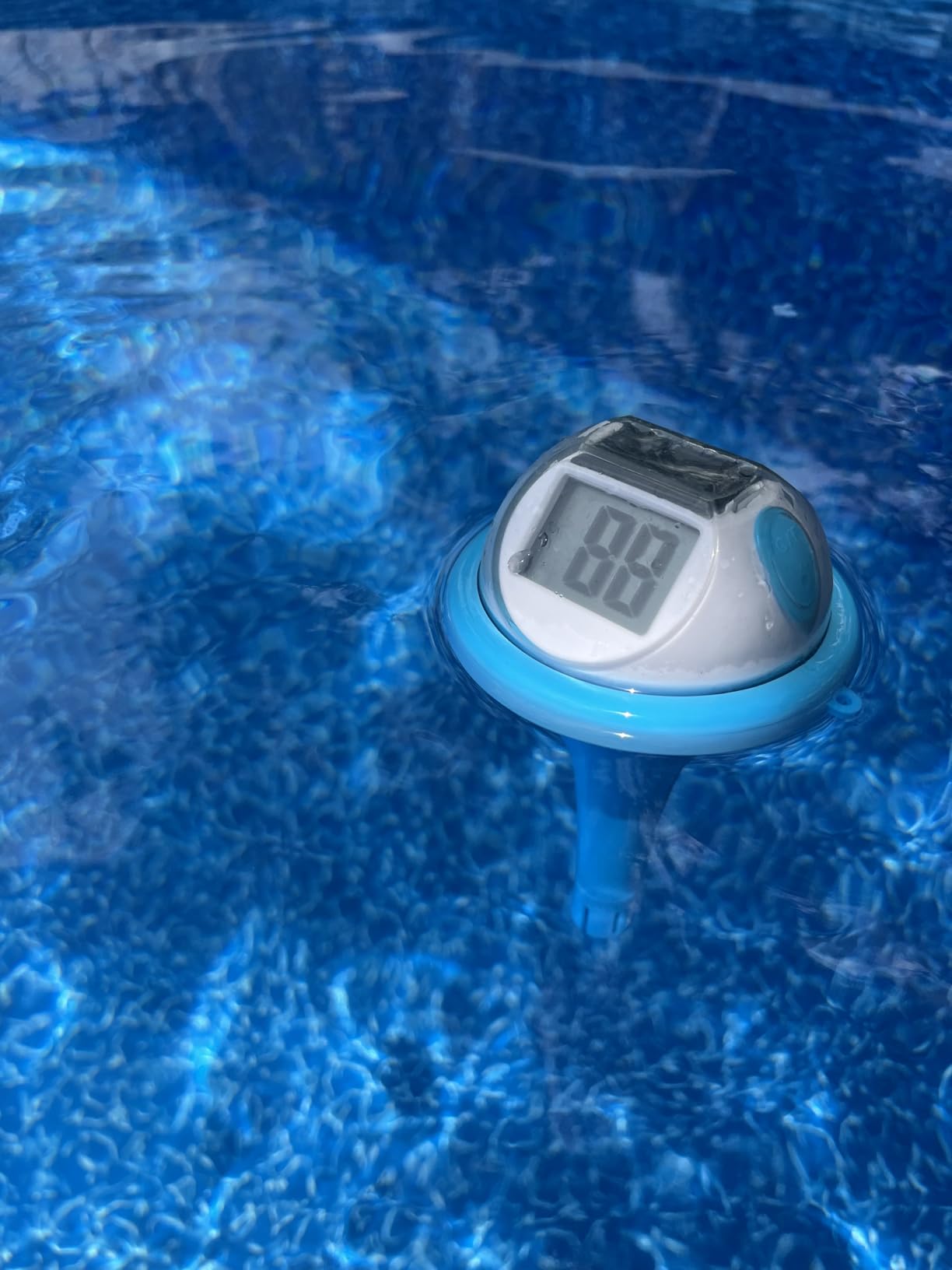 GAME | Solar Digital Floating Pool & Spa Thermometer | Dual LCD Display customer photo 2