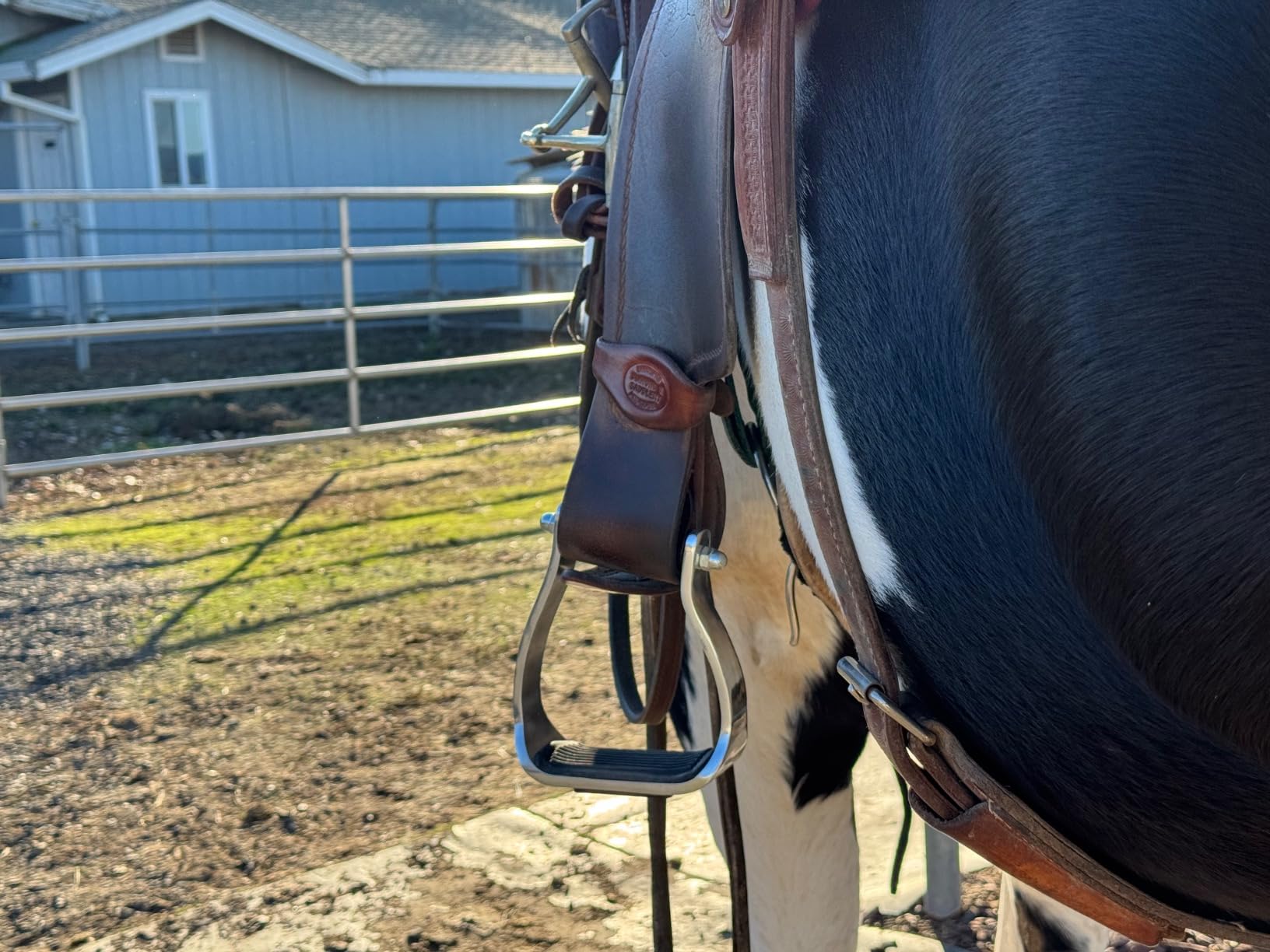 Tahoe Tack Angled Engraved Knee Relief Western Show Stirrups customer photo 2