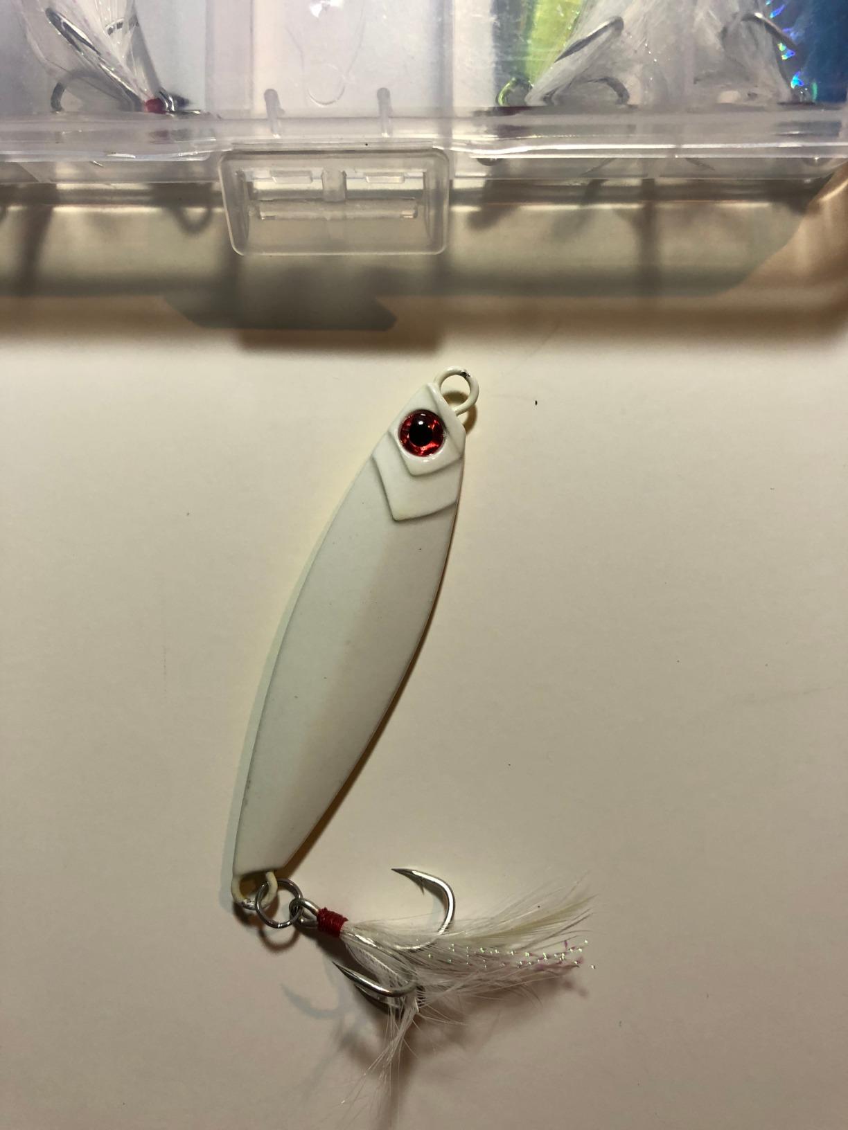 Dr.Fish 5 Pack Metal Jigging Spoon Saltwater Fishing Jigs Spoons Lures Casting Vertical Diamond Jig Lures Freshwater Bass Striper Mackerel Halibut customer photo 1