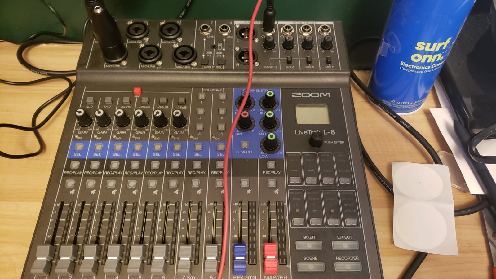 Zoom LiveTrak L-8 Battery Powered Mixer/Recorder for Musicians & Podcasters customer photo 1
