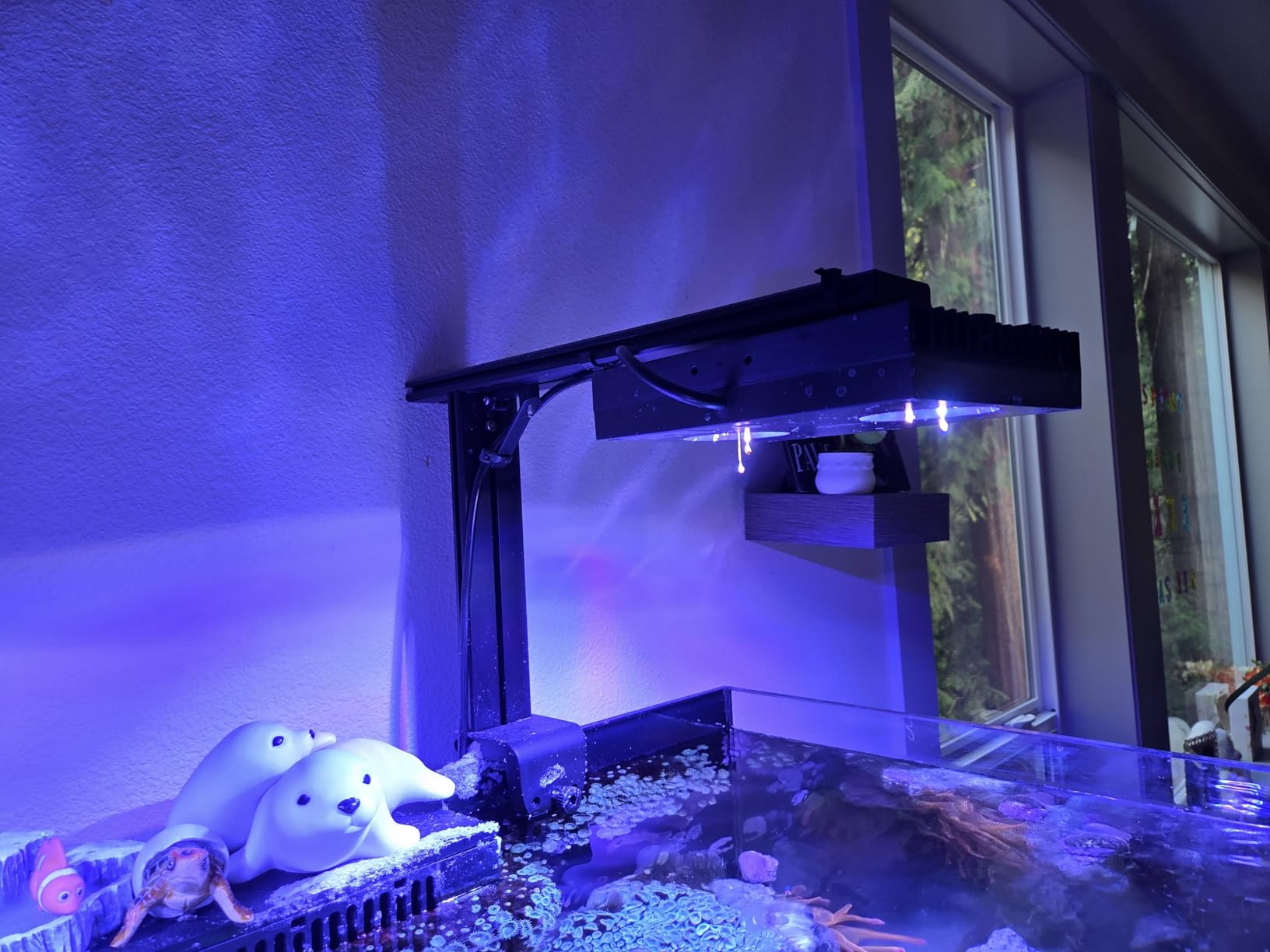 AquaIllumination Hydra 32 LED Aquarium Light - Full Spectrum Lighting for Coral Growth, Wireless Control, High PAR Output, Energy Efficient - for Saltwater Reef Tank Aquariums - Black customer photo 2