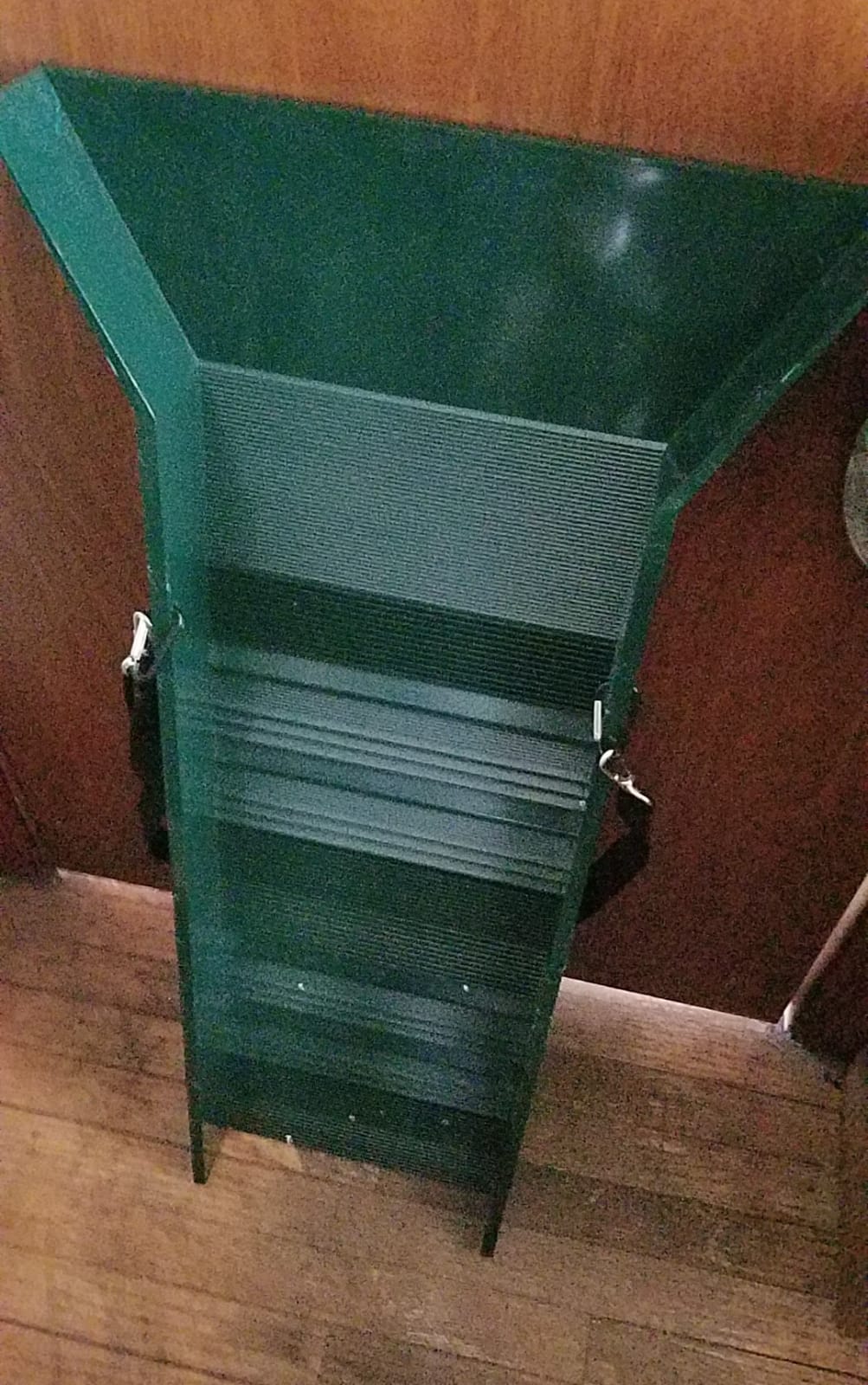 SE Professional Pocket-Sized Sluice Box with 3 Different Riffle Types for Gold Prospecting, Green, 3