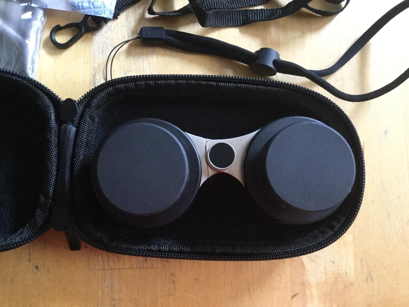 SVBONY SV407 Astronomy Binoculars 2.1x42mm, Wide Angle for Stargazing | for Star and Constellations Viewing, 26° Field of View, FMC Coating, IPX6 Waterproof, Opera Glasses, 2x Low-magnification customer photo 1