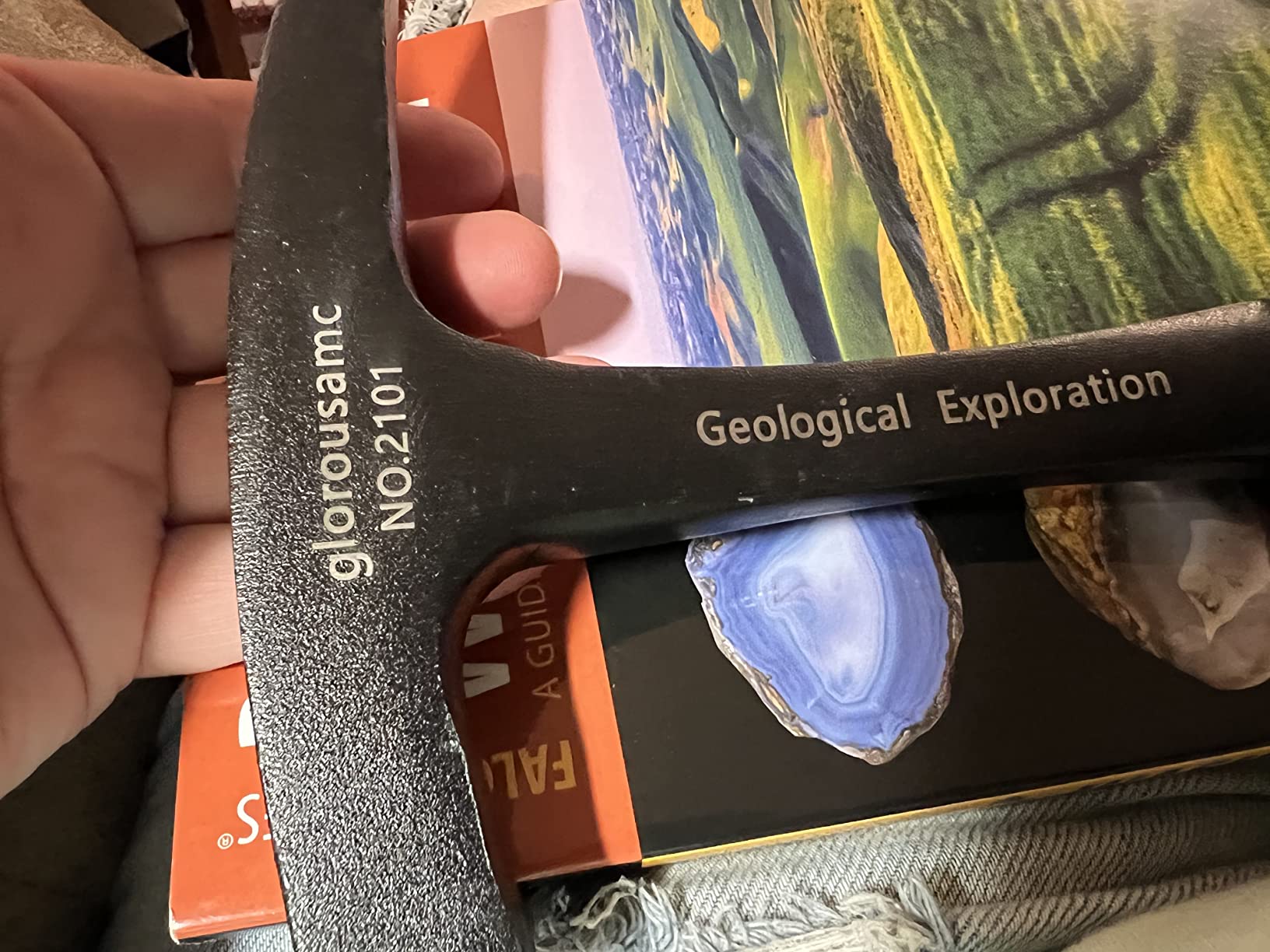 Rock Pick - 28 oz Geological Hammer with Pointed Tip-Masonry Hammer-081624 customer photo 1