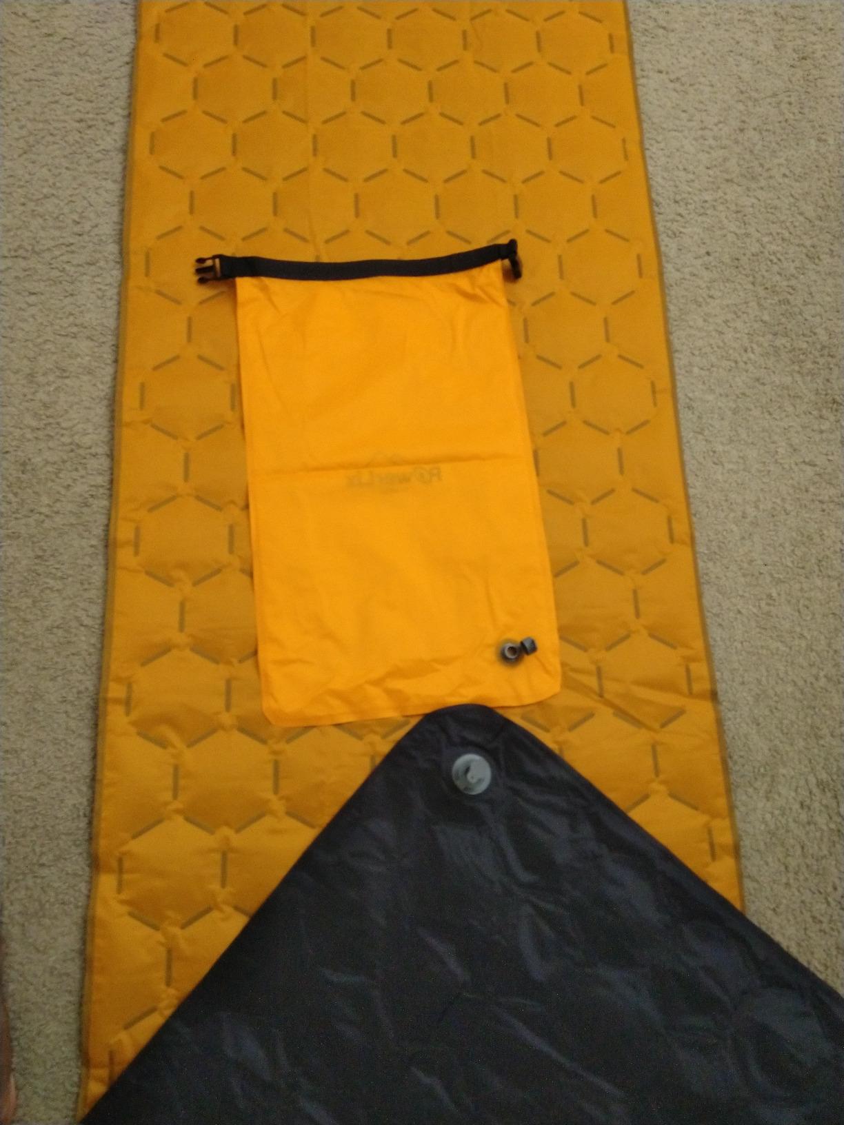 POWERLIX Sleeping Pad – Ultralight Inflatable Sleeping Mat, Ultimate for Camping, Backpacking, Hiking – Airpad, Inflating Bag, Carry Bag, Repair Kit – Compact & Lightweight Air Mattress (Black) customer photo 2