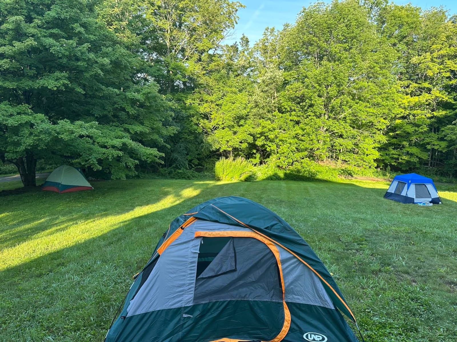Camping Tent 2-4 Person, Waterproof Windproof Tent with Rainfly Easy Set up-Portable Dome Tents for Camping… customer photo 2