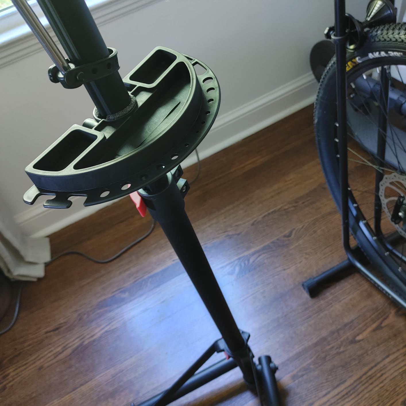 CXWXC Bike Repair Stand -Shop Home Bicycle Mechanic Maintenance Rack customer photo 1