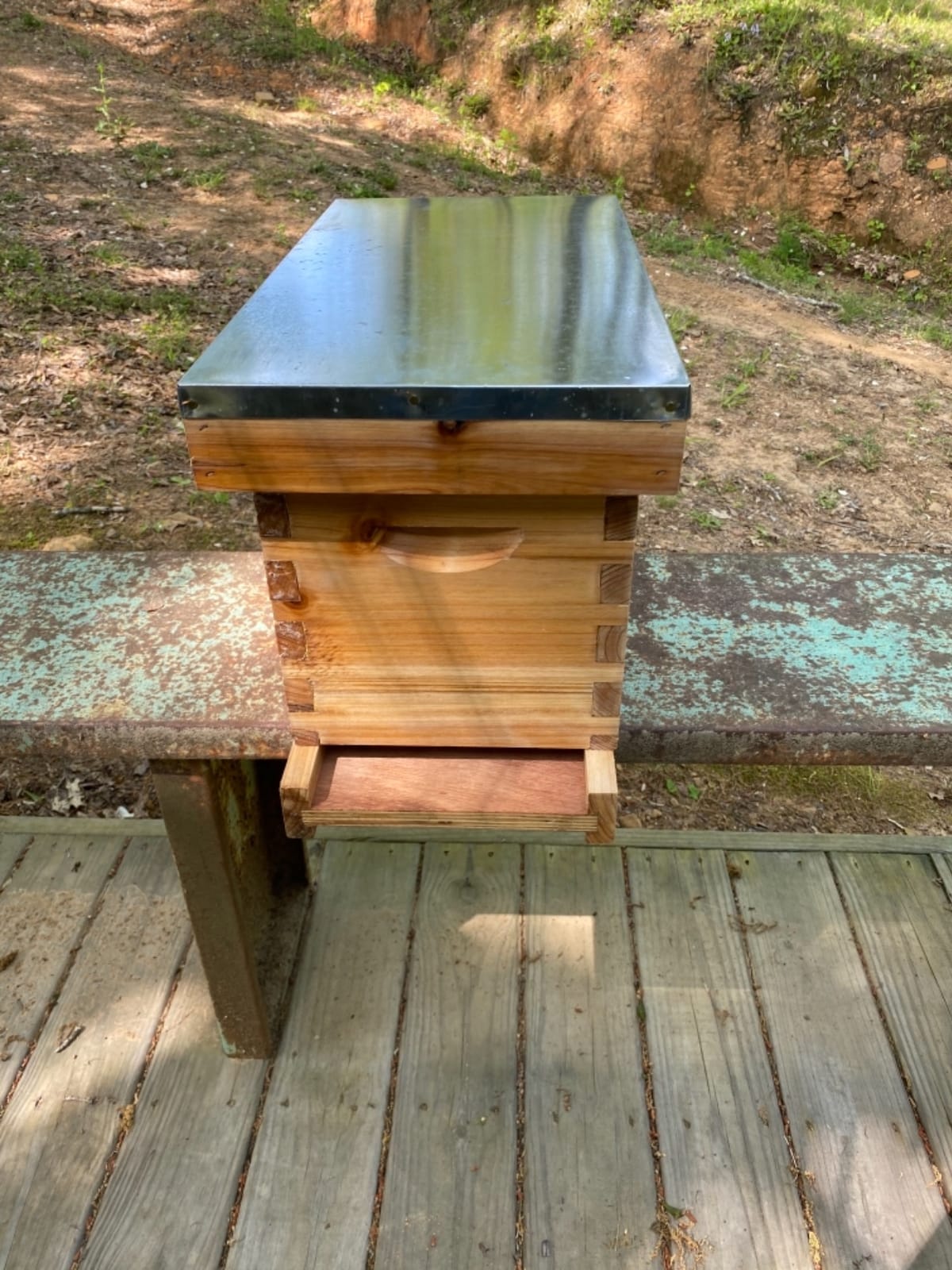 5-Frame Nuc Beehive Box for Beekeeping Complete Bee Hive Nuc Box Kit Dipped in Beeswax Includes 5 Wooden Frames & Heavy Wax Coated Foundations customer photo 1