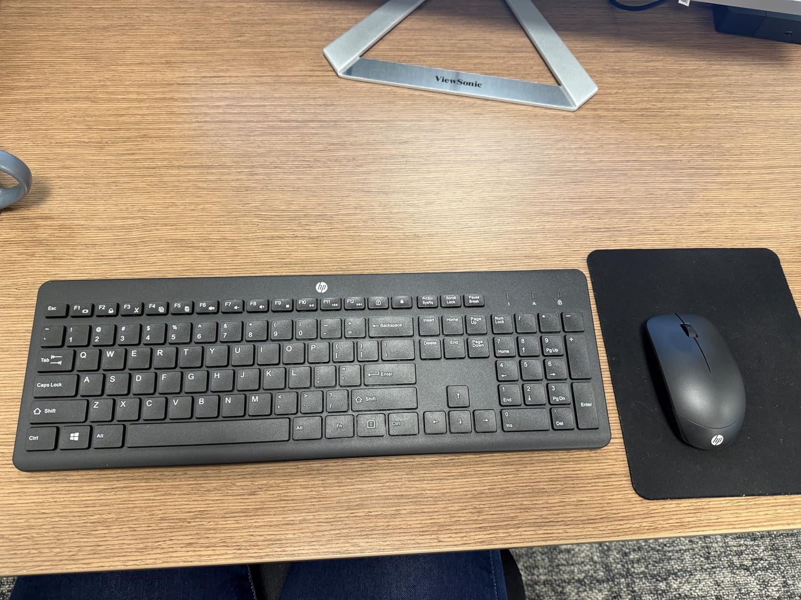HP 230 Wireless Mouse and Keyboard Combo - 2.4GHz Wireless Connection - Long Battery Life - Durable & Low-Noise Design - Windows & Mac OS - Adjustable 1600 DPI - Numeric Keypad (18H24AA#ABA) customer photo 1