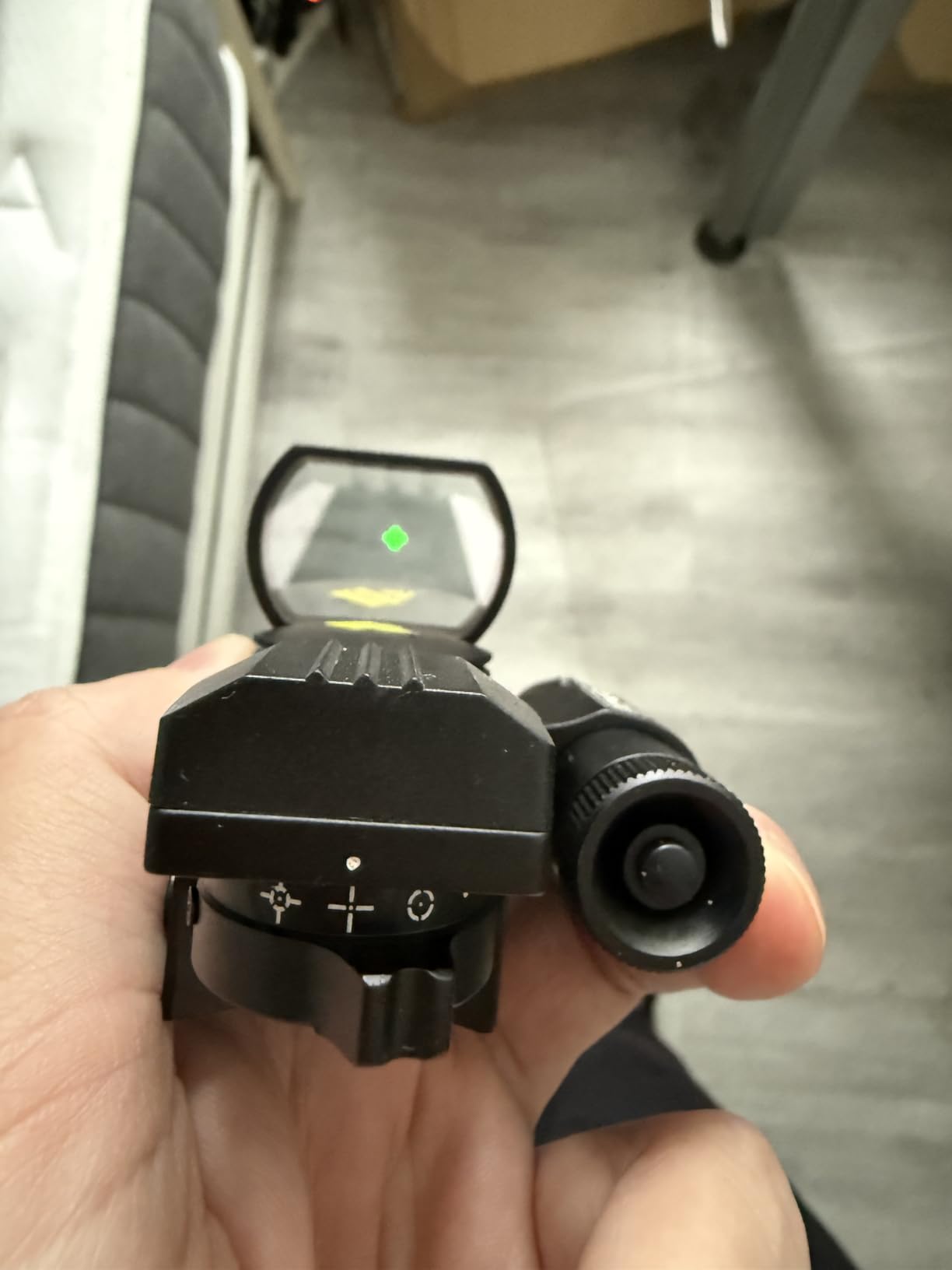 CVLIFE Red Dot Sight Red Green Dot 4 Reticle with Laser for 20mm Rail customer photo 2