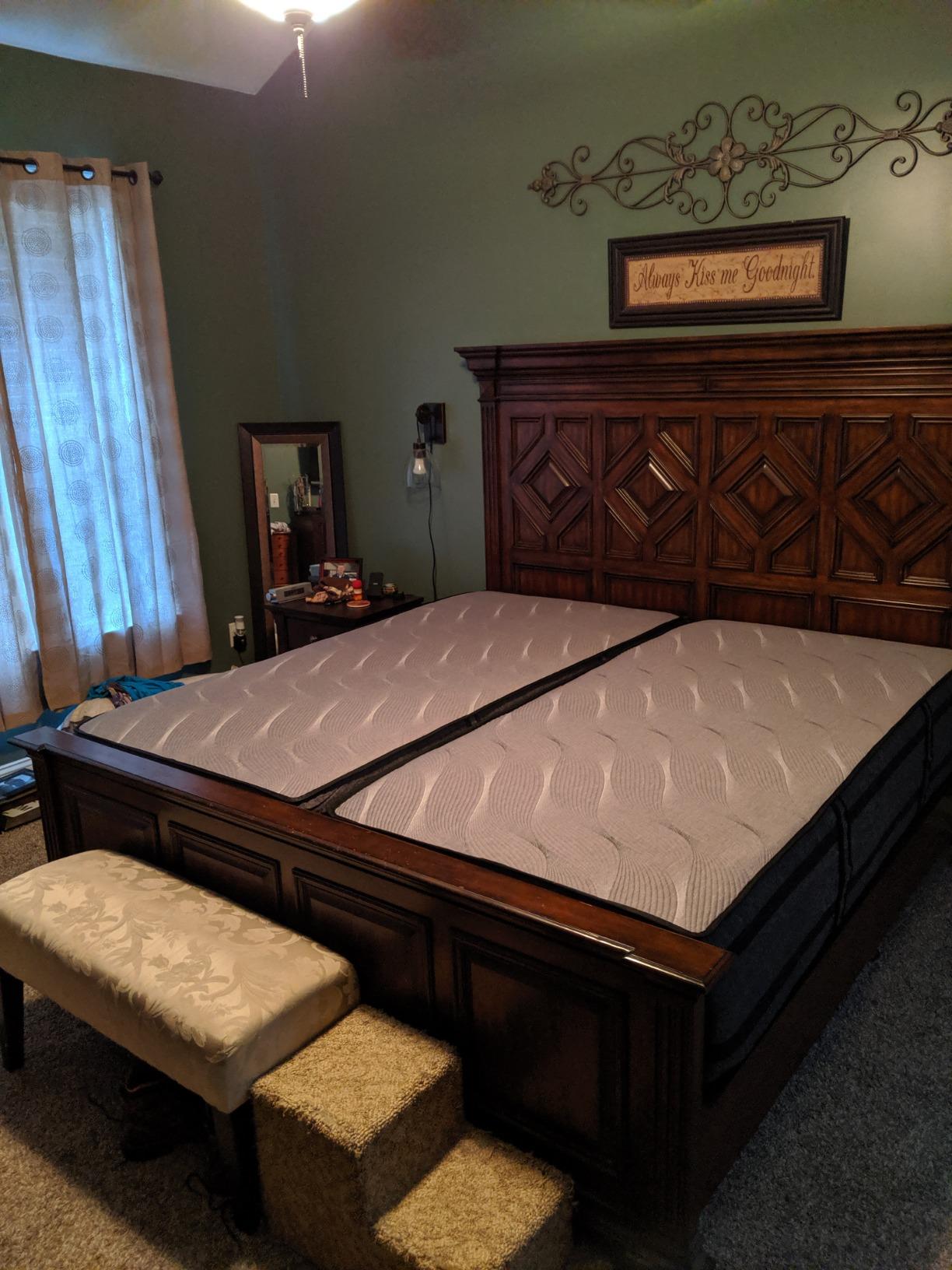 Sven & Son Harmony Adjustable Bed Base, Head and Foot Lift, Massage, Under-Bed Lights, USB, Gel Memory, Zero Gravity Smart Frame - Full + 14 inch Hybrid Spring Matt (Medium Soft) customer photo 1