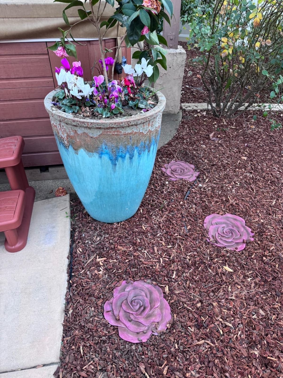 NAT & Jules Sunflower Shaped Dimensional Indoor Outdoor 12 inch Cast Resin Decorative Garden Stepping Stone, Patio, Walkway Sculpture Yard Art, Stone Grey customer photo 1