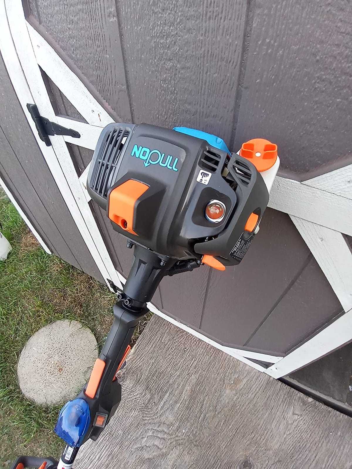 LawnMaster No-Pull 26cc 2 Cycle Engine 17'' Grass Trimmer, NPTGSP2617A customer photo 1