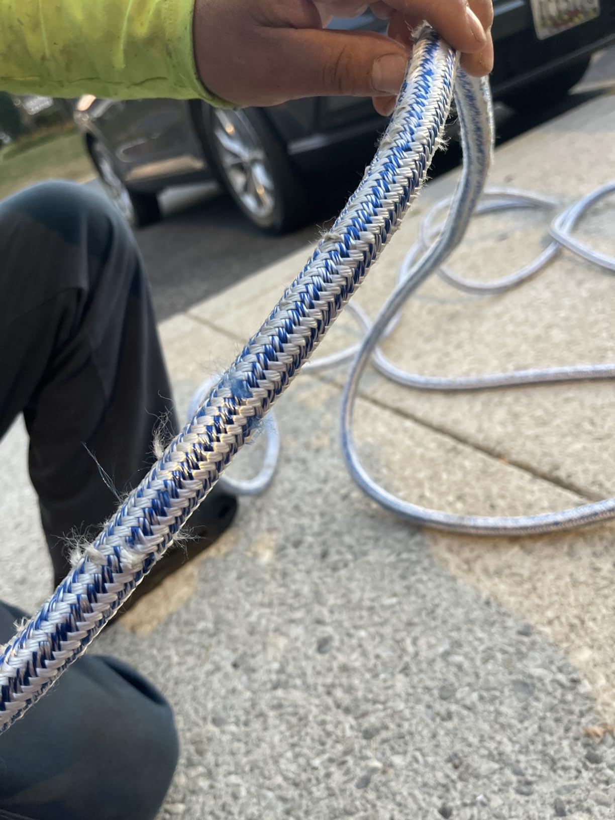 Arborist Tree Rope, 3/4inch by 200FT, 24 Strand Bull Rope up to 20000lbs Tensile Strength, Blue and White customer photo 1
