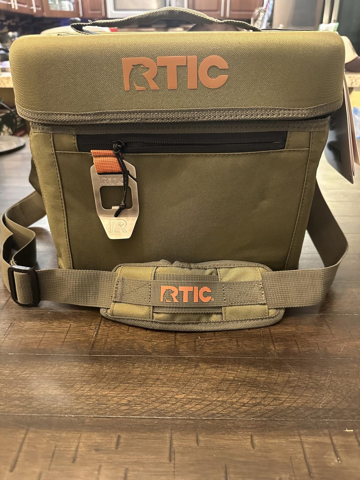 RTIC Everyday Cooler, Soft Sided Portable Insulated Cooling for Lunch, Beach, Drink, Beverage, Travel, Camping, Picnic, for Men and Women customer photo 2
