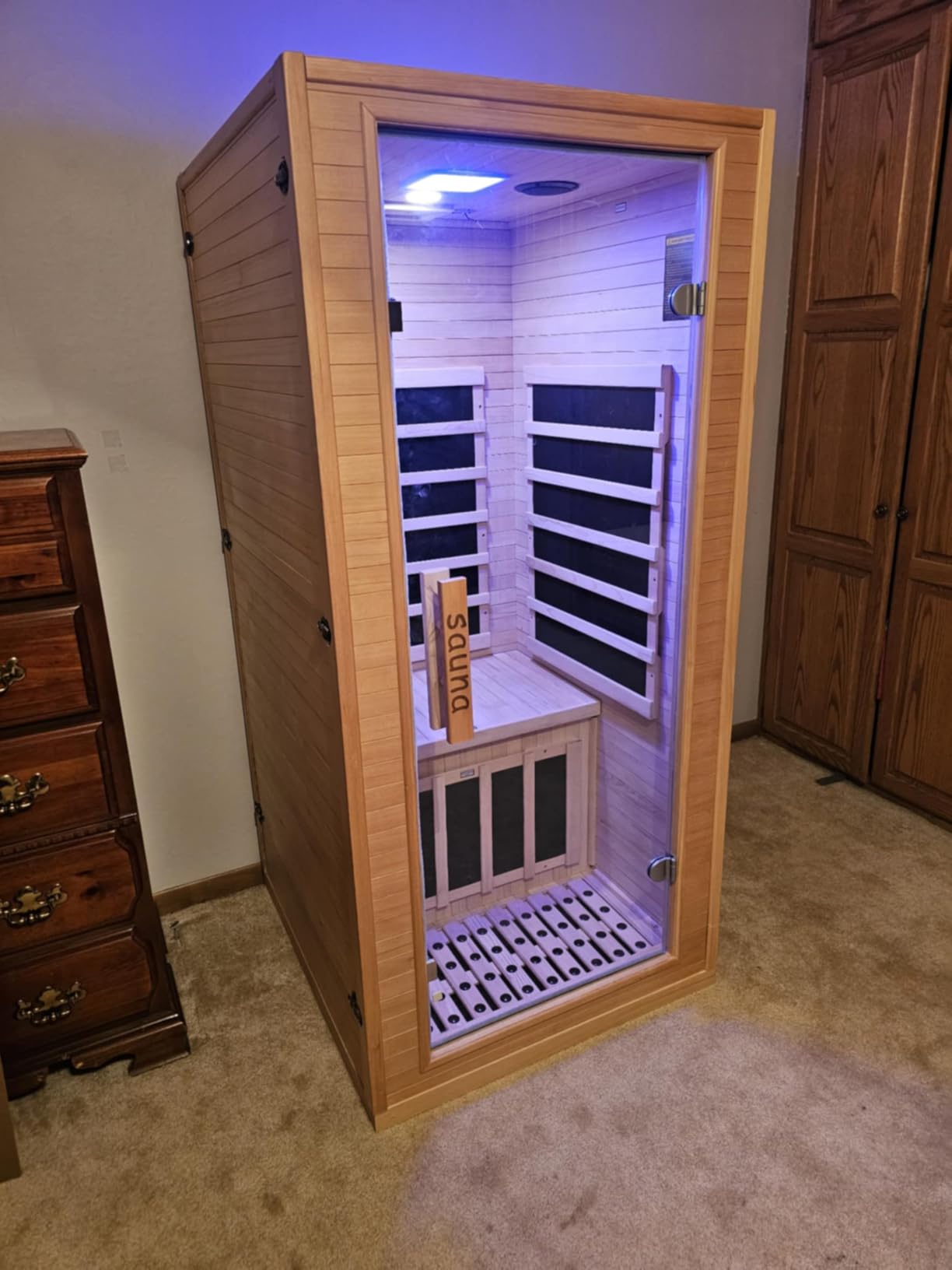 Homsido Infrared Home Sauna Room 1 Person Hemlock Wooden Indoor Dry Sauna,Low EMF 1200W/110V Heaters Panels,LCD Control Panel,10 Minutes Pre-Warm up,Time and Temp Pre-Set,1-Year Aftersale customer photo 2