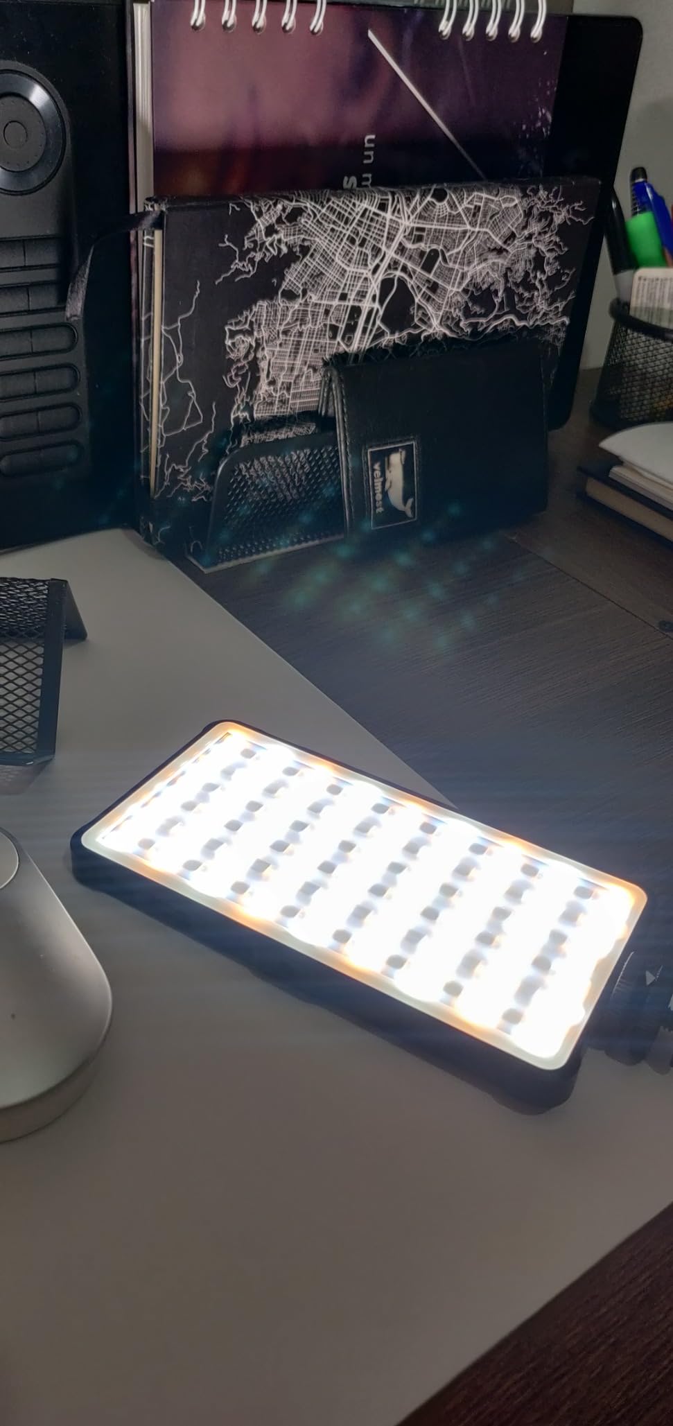 ENEGON RGB Video Light, Built-in 4000mAh Rechargeable Battery LED Camera Light Full Color 24 Common Light Effects, CRI≥95 2500-9000K LED Video Light Panel with Power Bank Function. customer photo 2