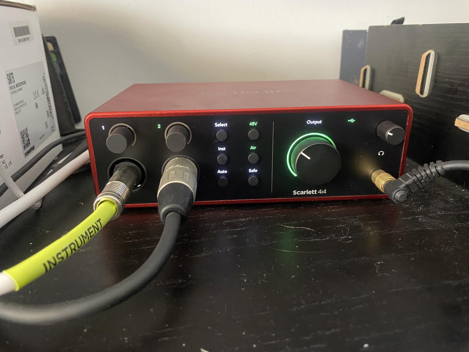 Focusrite Scarlett 4i4 4th Gen USB-C Audio Interface customer photo 1