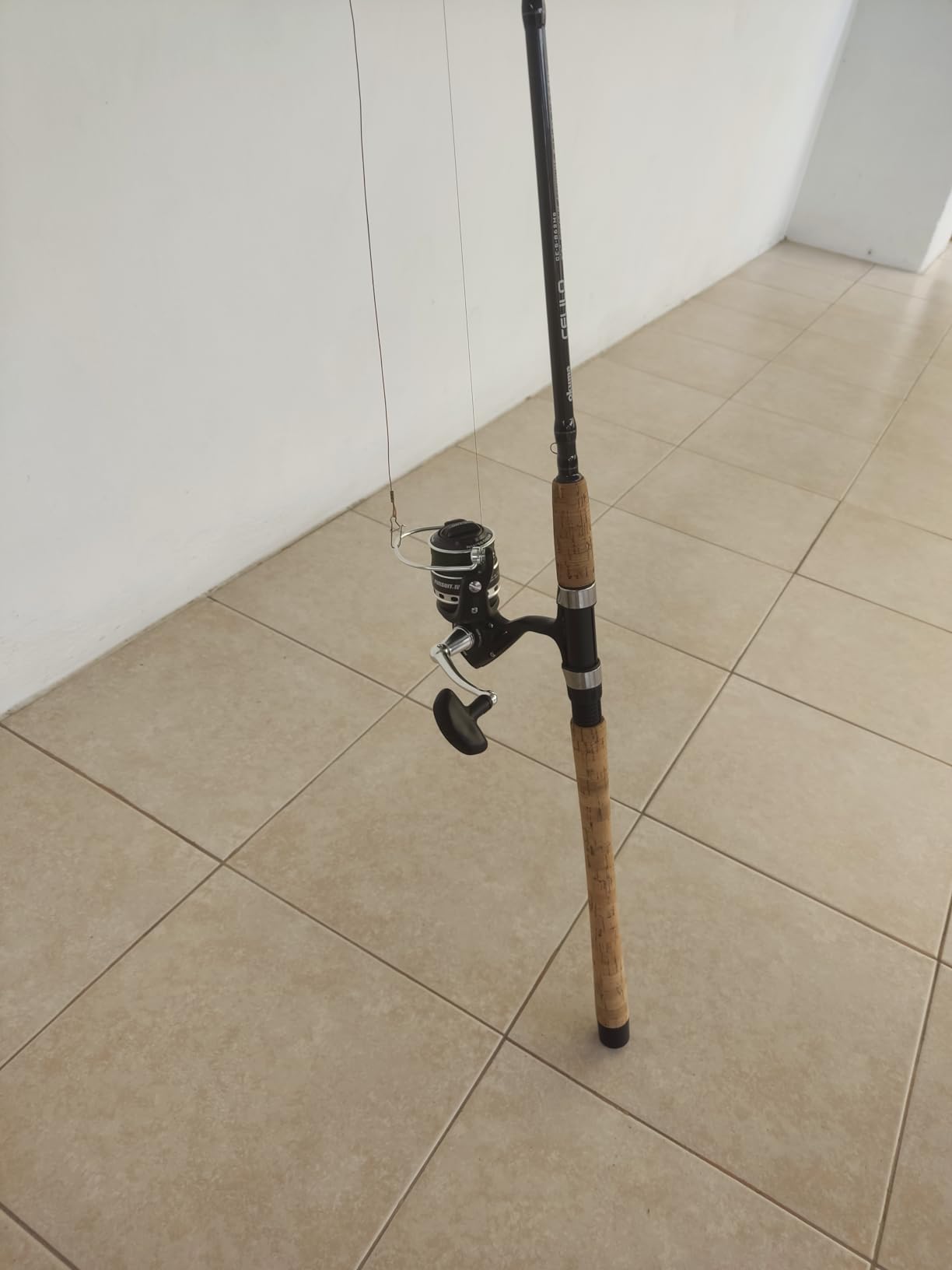 Okuma Celilo Salmon and Steelhead Lightweight Graphite Rods, CE-S-862Mb, Black customer photo 2