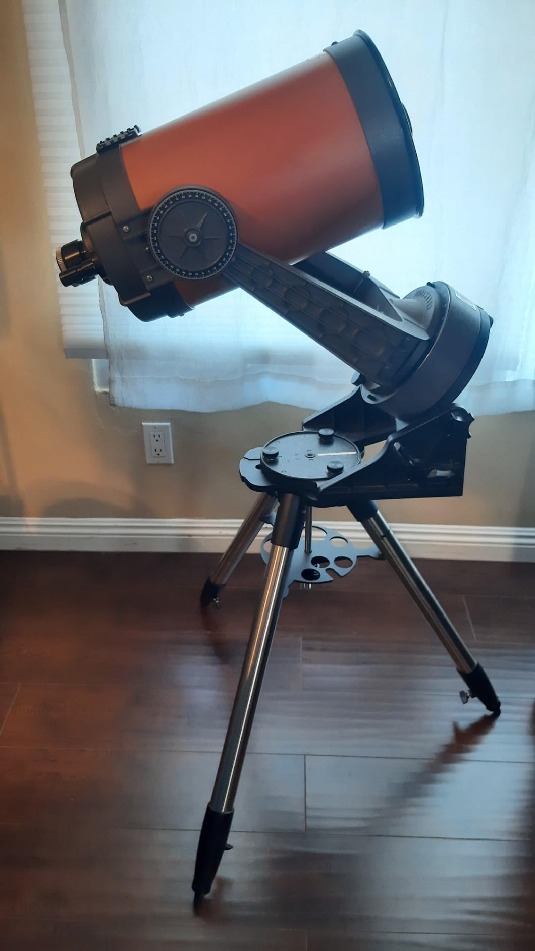 Celestron Tripod for StarSense Explorer Tabletop Dobsonians customer photo 1