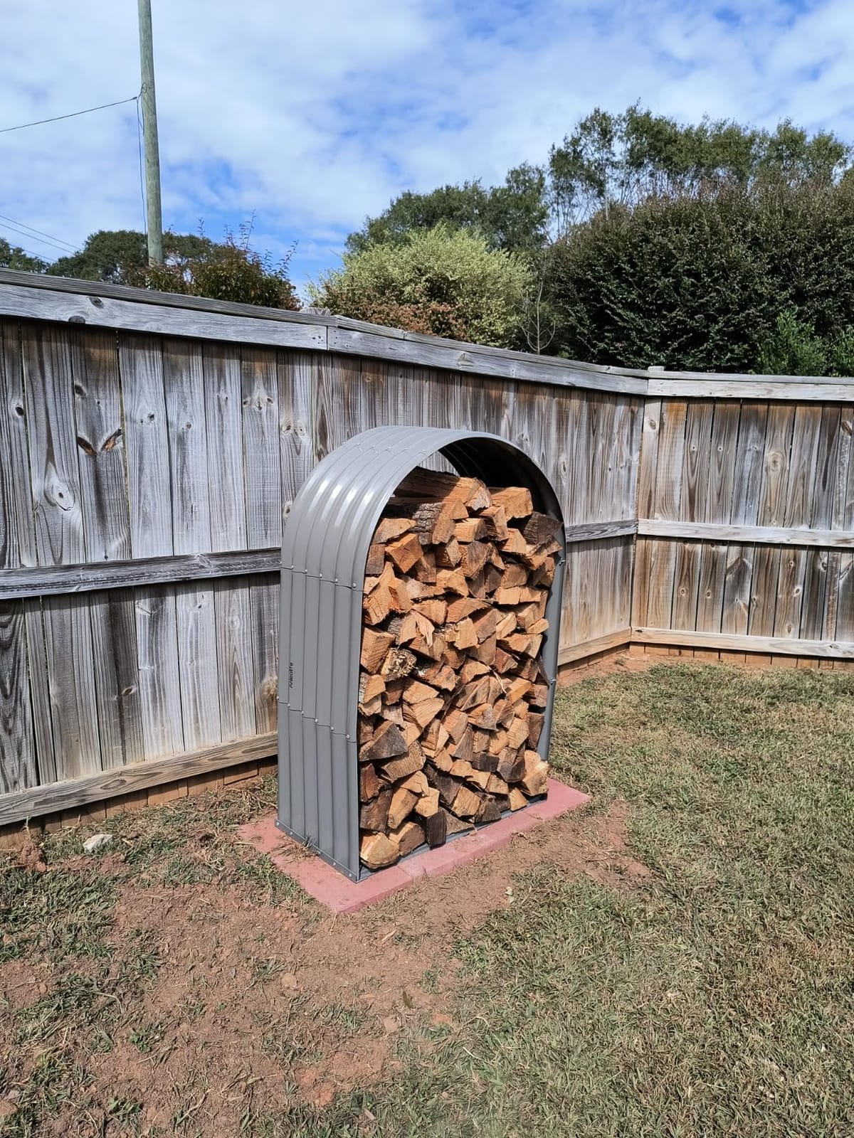 ANLEOLIFE Arch Tall Outdoor Firewood Rack with Corrugated Steel Roof customer photo 2