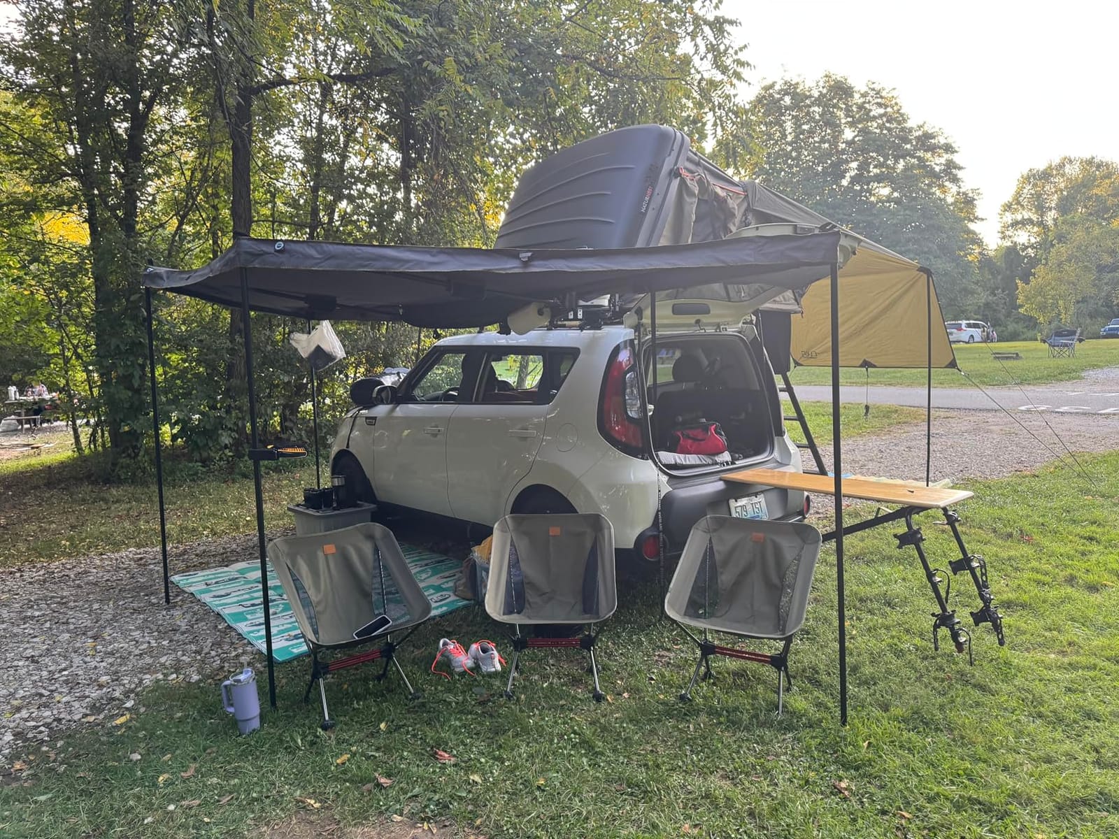Overland Vehicle Systems 19609917 HD Nomadic 180 LTE Awning Universal | 59 Sq Ft of Coverage | Dark Gray Fabric with Black Travel Cover Included | Twist and Lock Technology | Heat-Sealed Seams customer photo 1