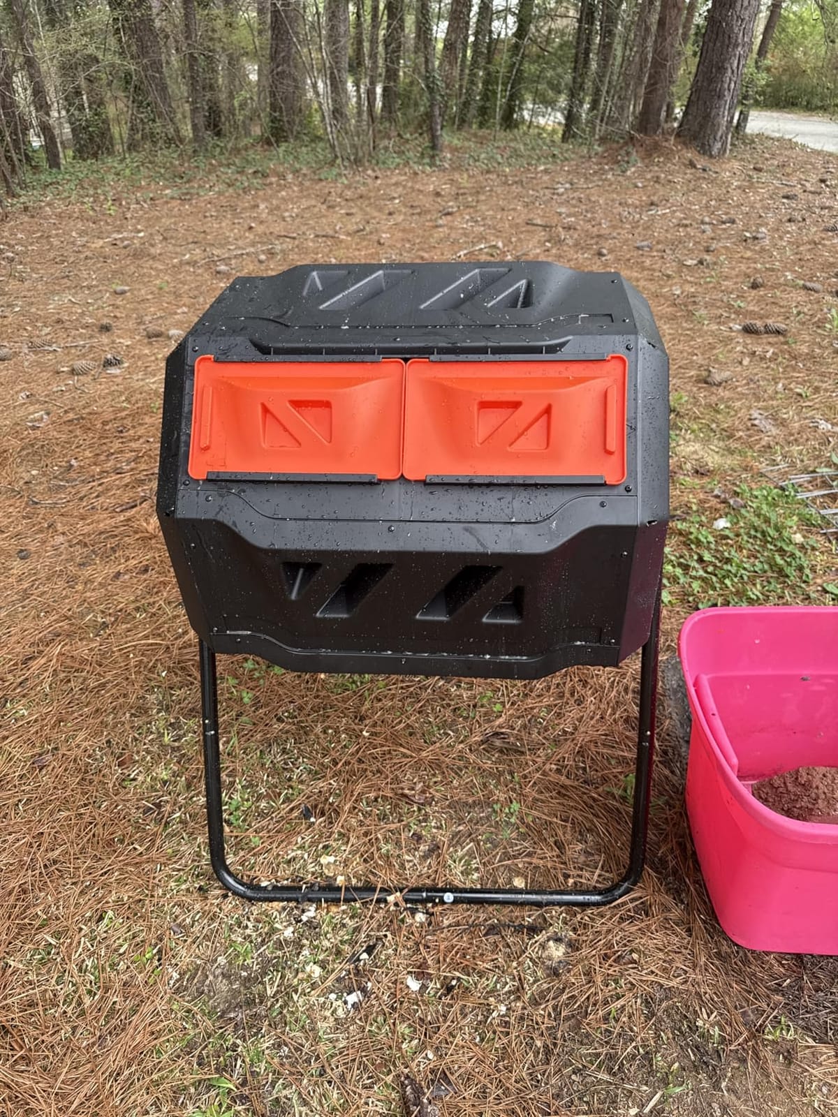 Hourleey Compost Bin Outdoor, 43 Gallon Dual Chamber Tumbling Composting Bin with Sliding Doors, Tumbler Rotating Batch Composter Bin for Garden Kitchen Yard customer photo 1