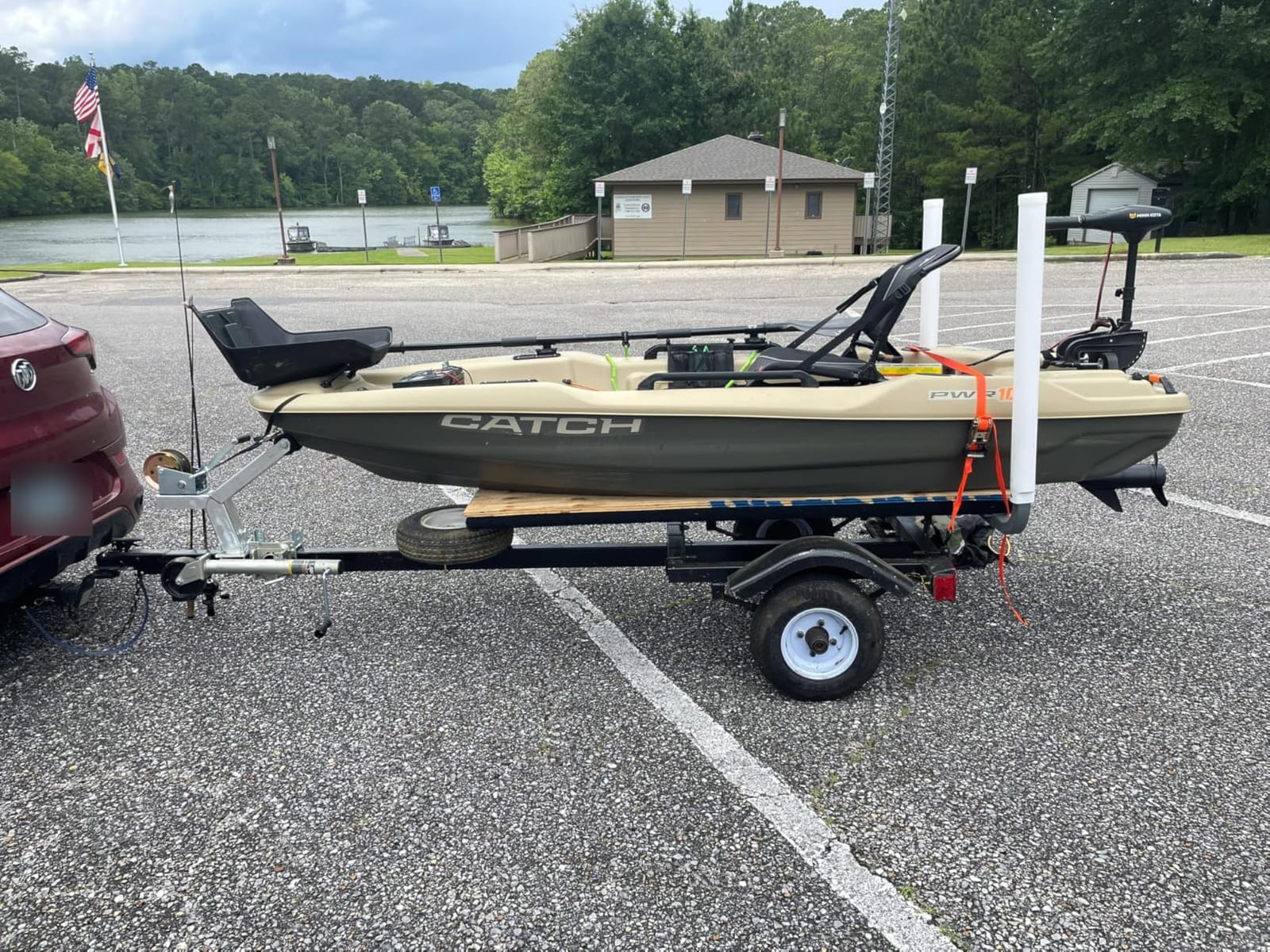 Pelican Catch PWR 100 - Sit-on-Top Fishing Kayak - Ergo360 Seating System - 10 ft customer photo 1