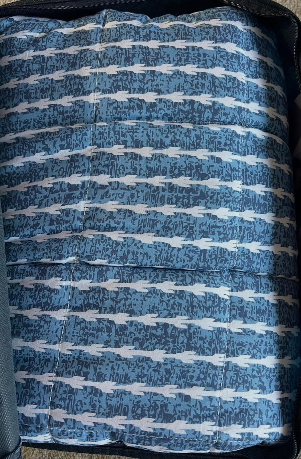L'AGRATY Weighted Blanket - 48