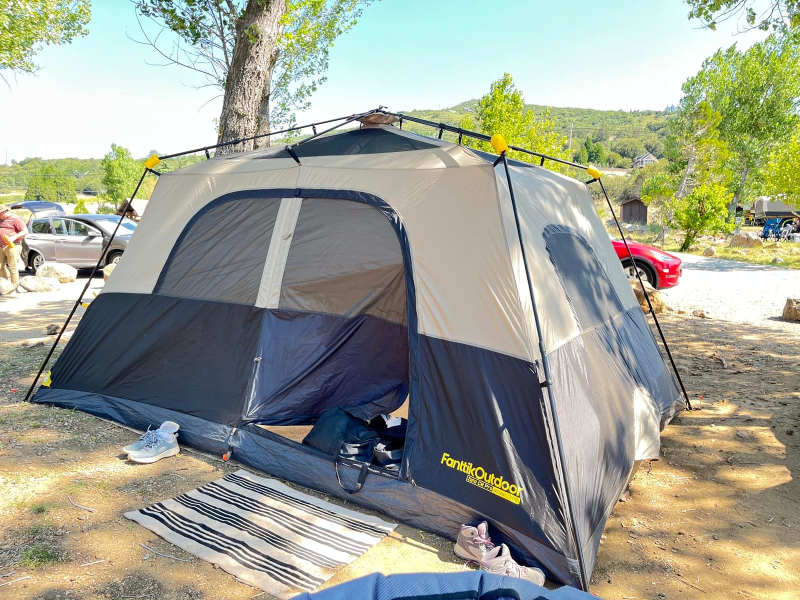 FanttikOutdoor 4/6/8/10 Person Instant Tent for Camping Setup in 60s customer photo 2