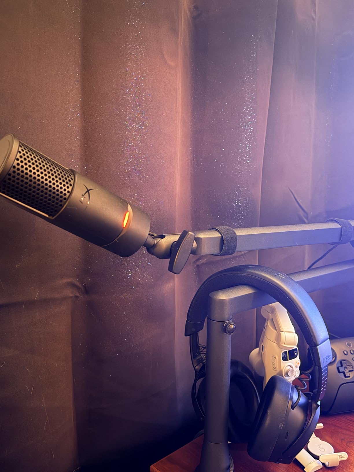 Low Profile Microphone Boom Arm Stand for Gaming Streaming Podcasting Black customer photo 2