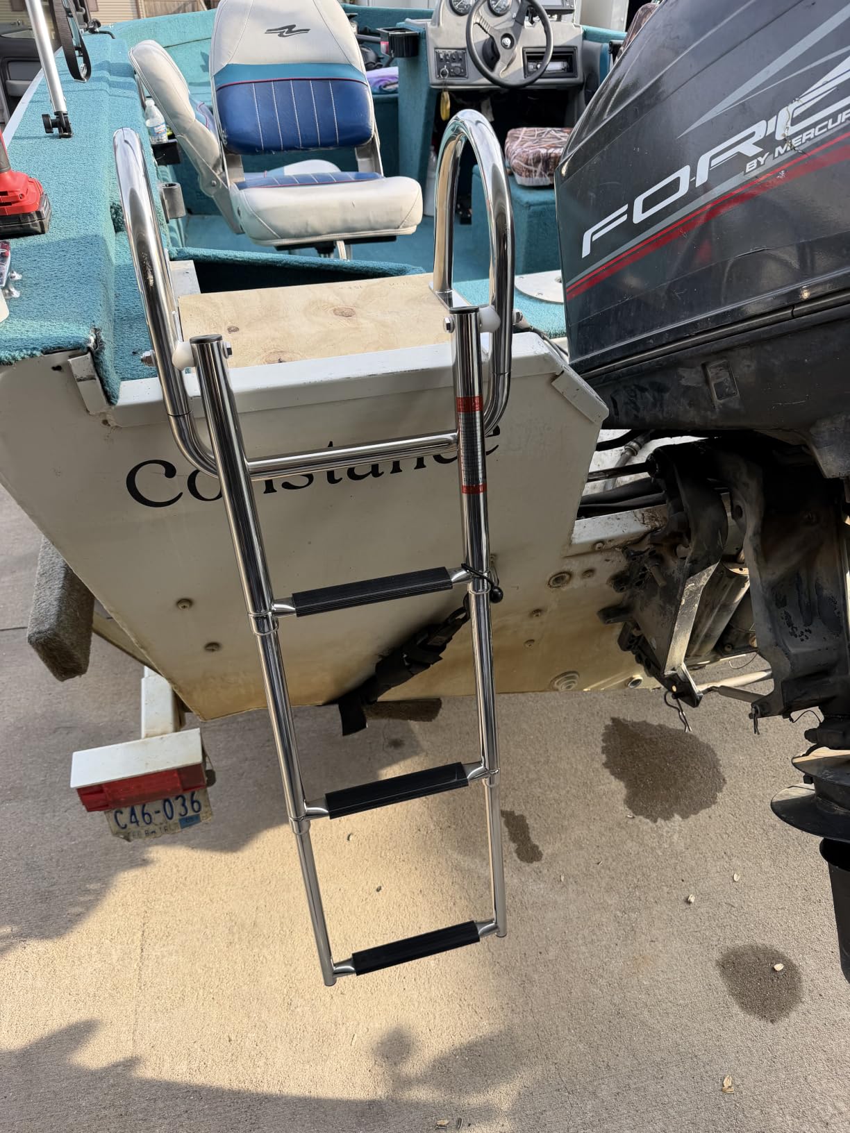 Pontoon Boat Ladder, Stainless Steel 3 Step Telescoping Boat Boarding Ladder with Wide Steps, Folding Boat Swim Ladder,Dock Ladder with Hand Railings Heavy Duty customer photo 1