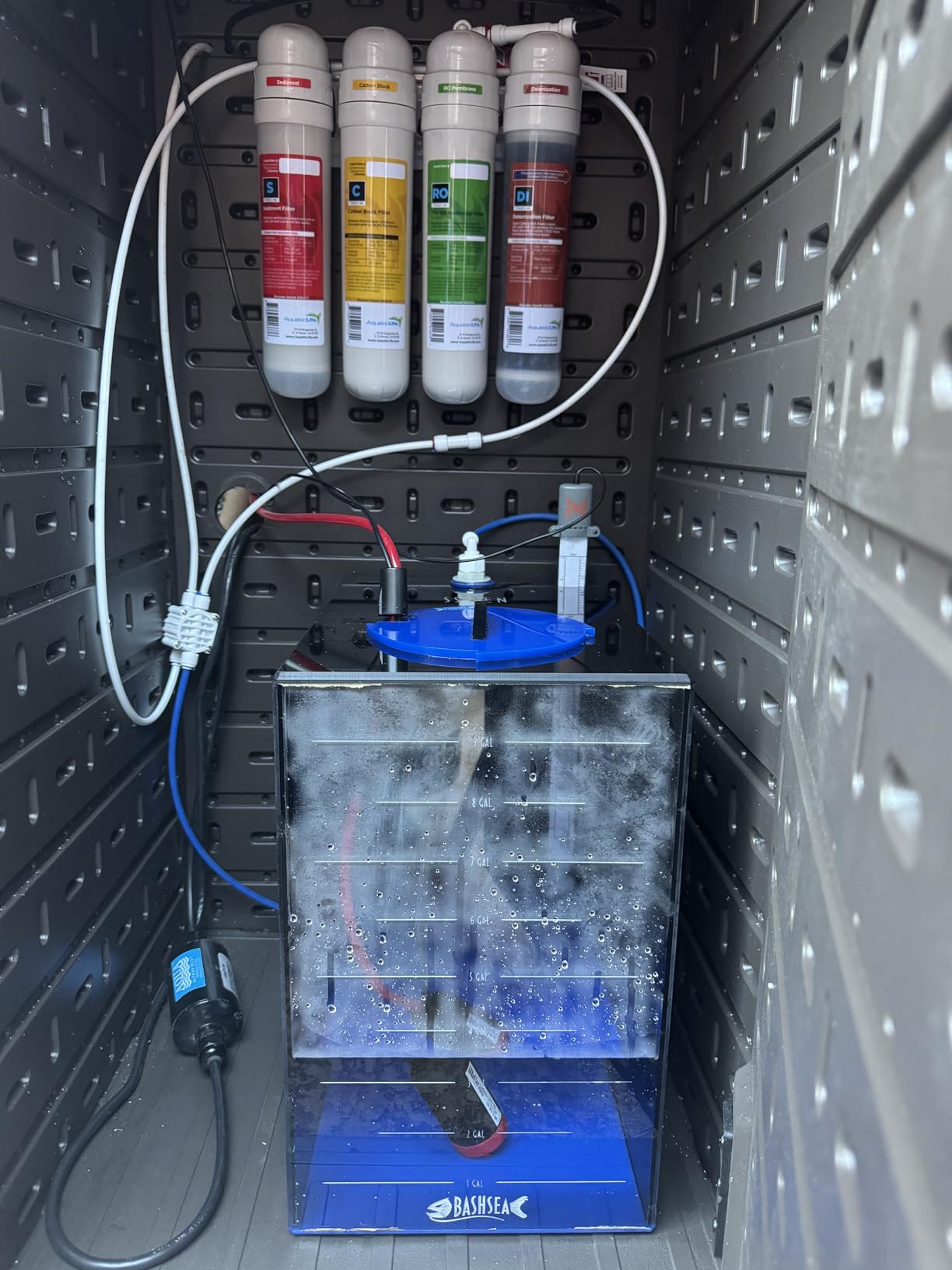 10 Gallon Blue Auto Top Off Multi Purpose Acrylic Water Dosing Container ATO Reservoir | Perfect for Liquid Storage for Freshwater & Saltwater Reef Aquarium customer photo 1
