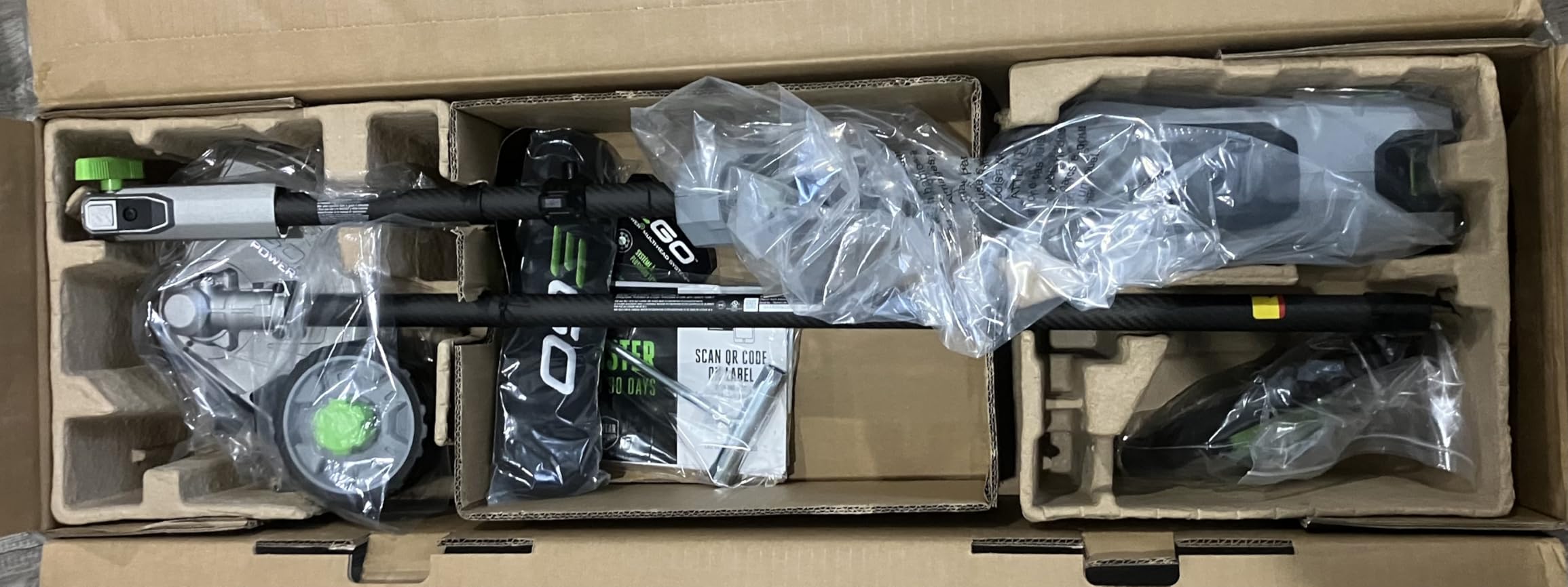 EGO MHC1603 Multi-Head Combo Kit 16-Inch 56-Volt Carbon Fiber String Trimmer with POWERLOAD™ & 8-Inch Carbon Fiber Edger Attachment & 56-Volt Power Head, 4.0Ah Battery and 320W Charger Included customer photo 1