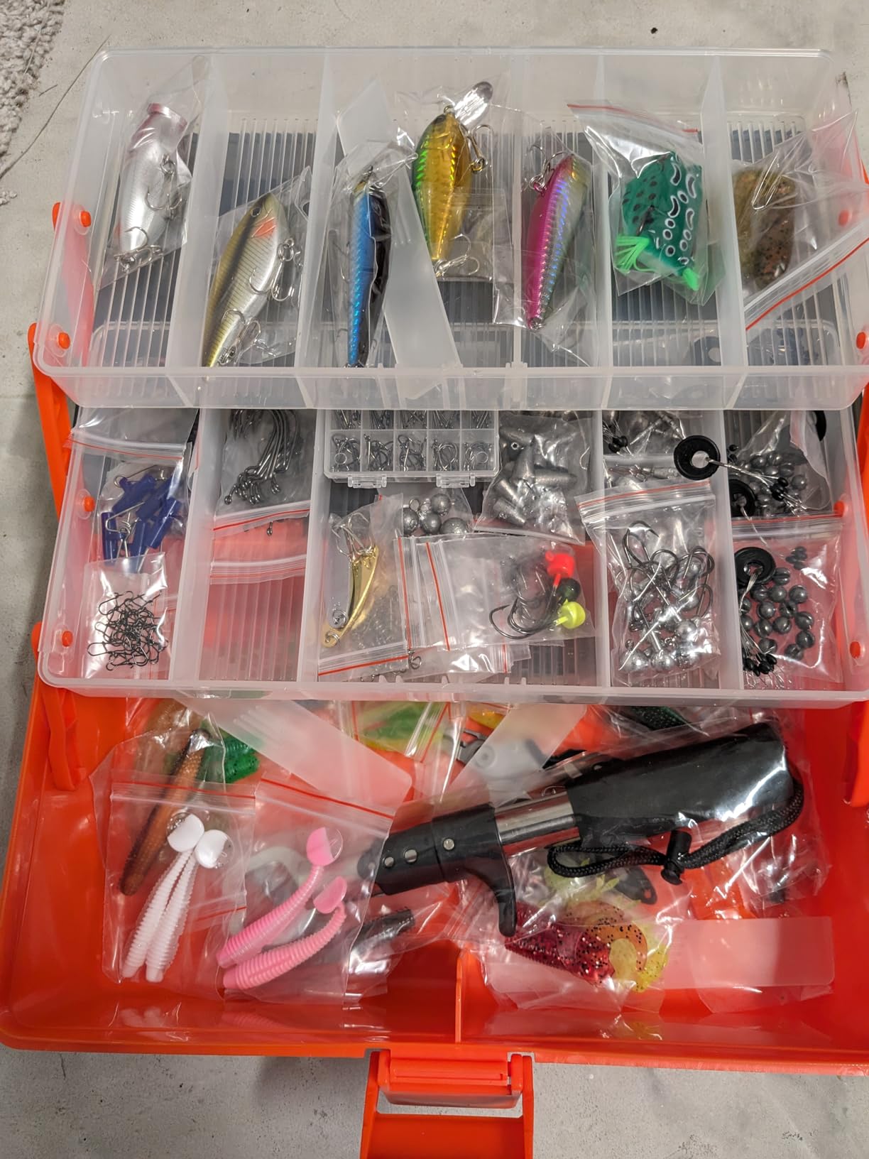 PLUSINNO Large 3 Layers Fishing Tackle Box Lures Kit with Tackle Included | Gifts for Men Kids Starter Kits, Portable Fishing Gear, 6X Larger Space, 16 Proven Rigs, for Bass Trout Freshwater, 415Pcs customer photo 2
