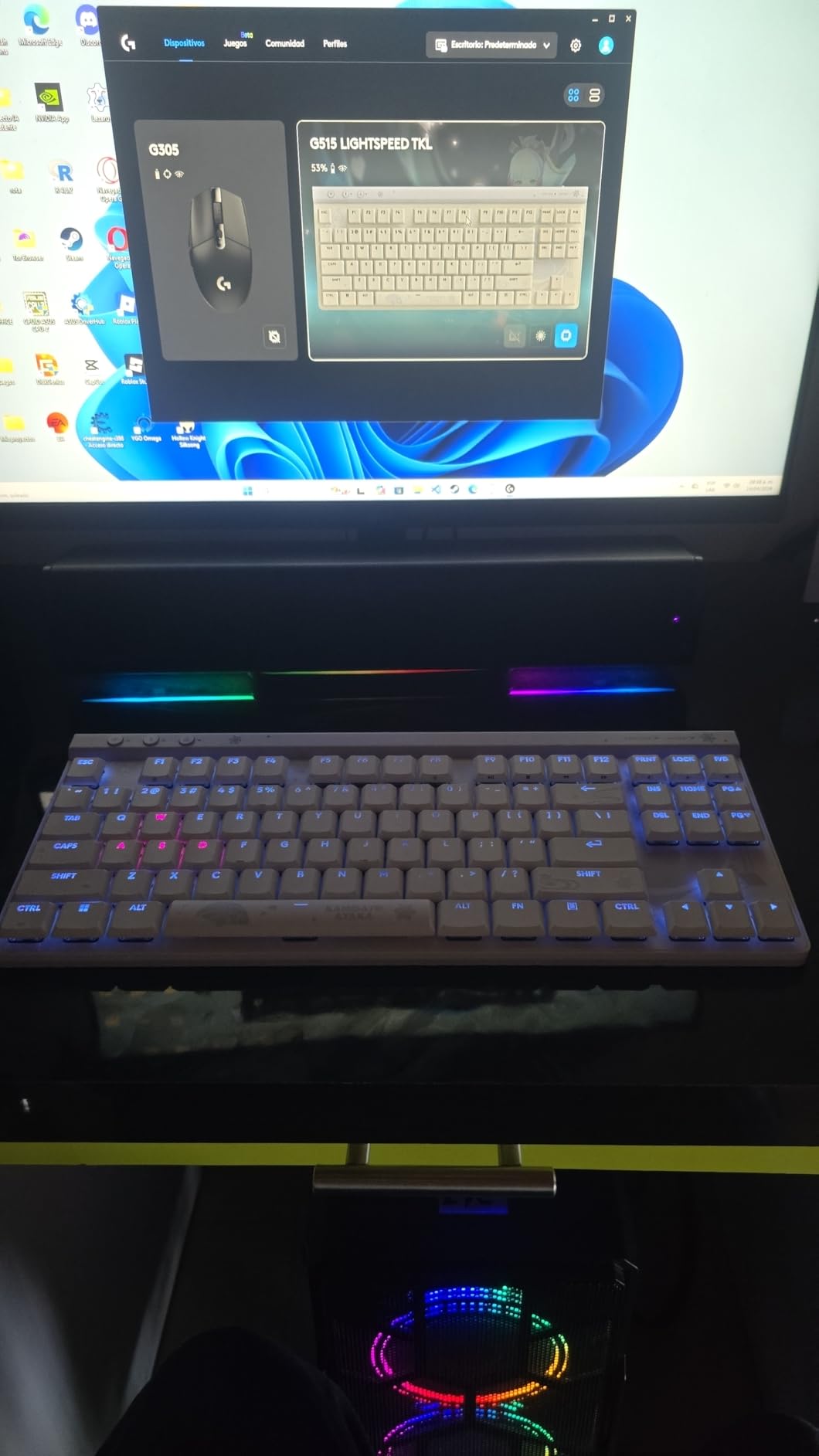 Logitech G515 Lightspeed TKL Wireless Gaming Keyboard (Tactile) - White customer photo 1