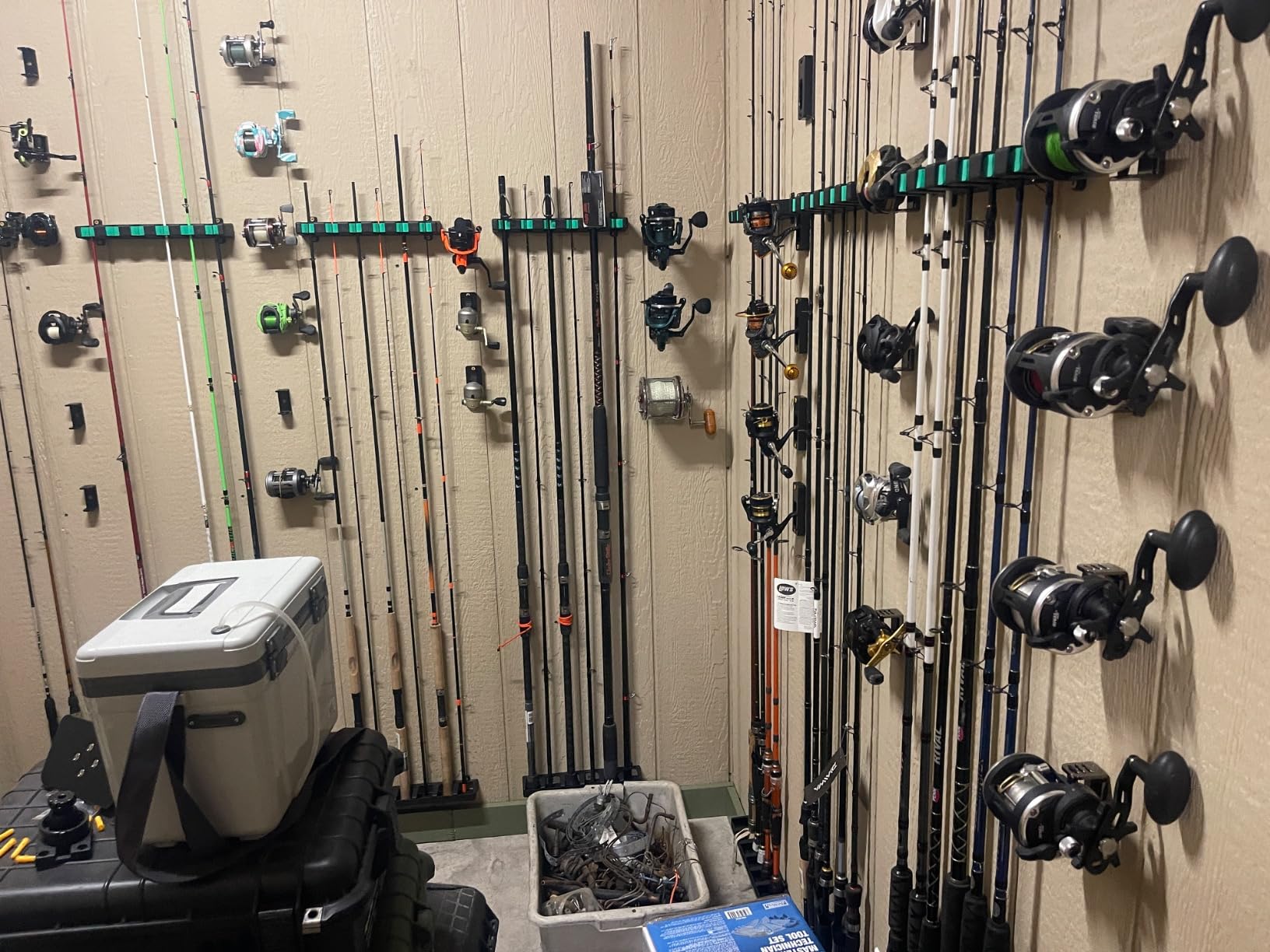 Fishing Rod Rack Holders Wall-Mounted Fishing Pole Holder & Rack, Fishing Pole Holders for Garage & Boat 6-Rod Storage Racks(Horizontal Green, 2 Pair) customer photo 2