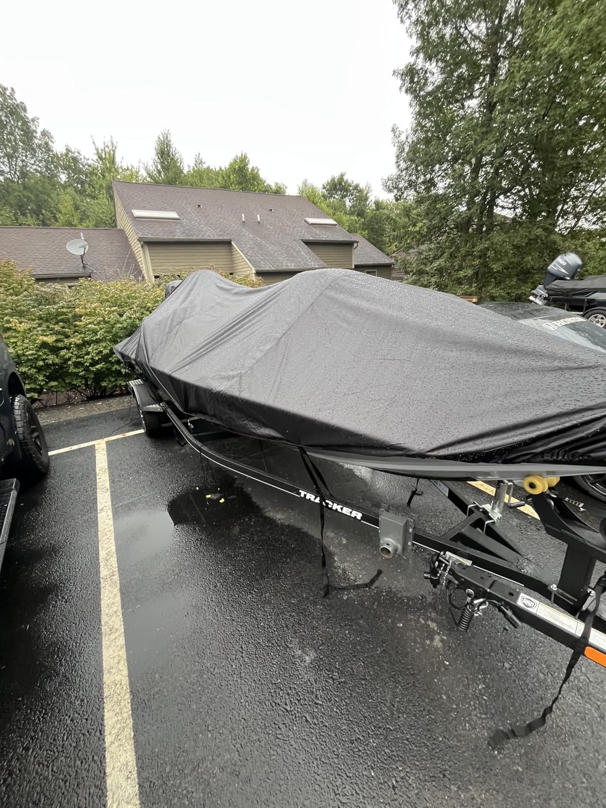 Trailerable Boat Cover 17-19ft with Outboard Motor Cover, 900D Fade Resistant Marine Canvas Waterproof Boat Covers for 17 feet 18ft 19' Foot V-Hull Bass Boat Tri-Hull Runabout Boat, Black customer photo 1