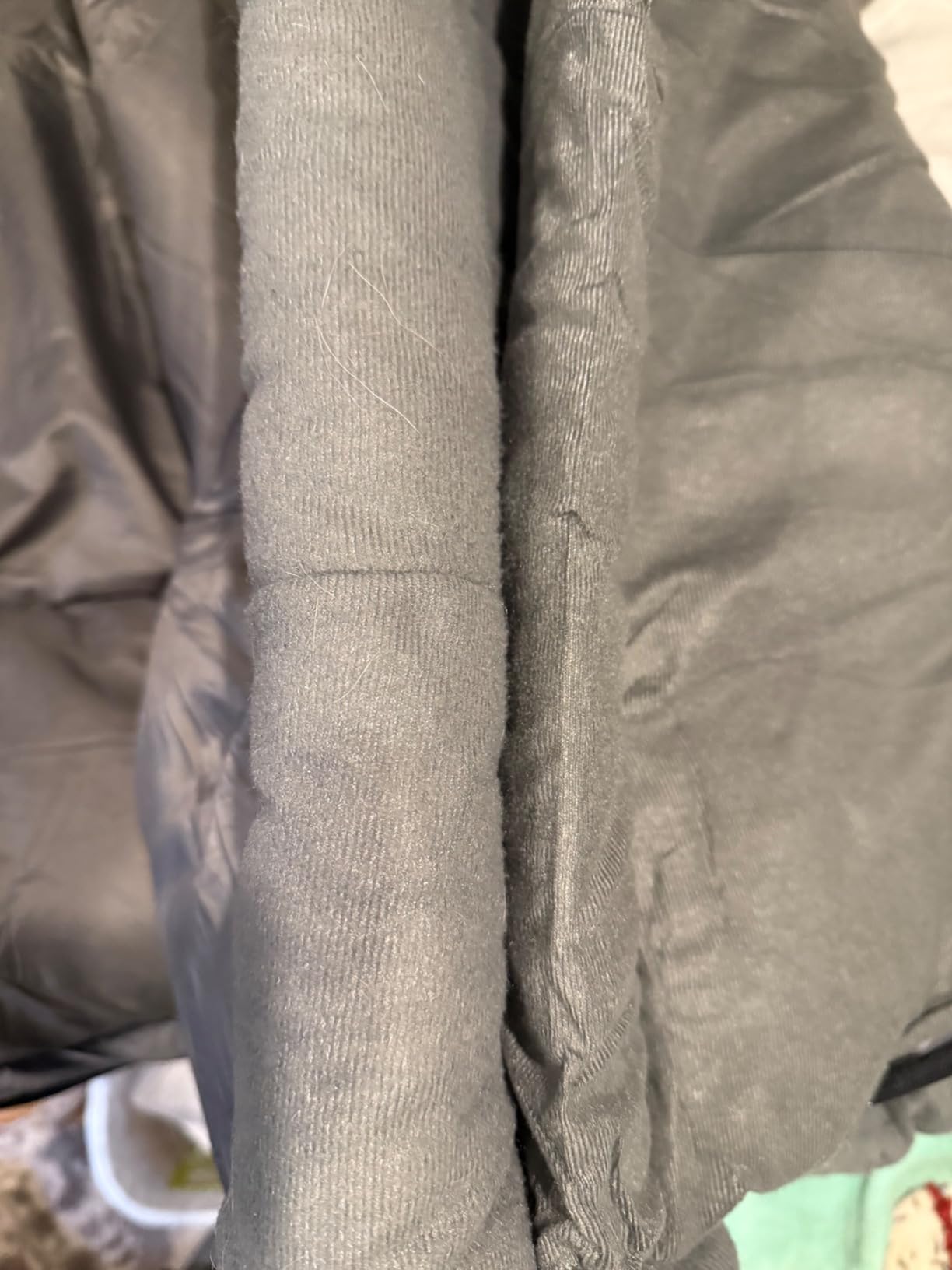 Coleman Biscayne Warm-Weather Sleeping Bag, 40°F Camping Sleeping Bag for Adults, No-Snag 2-Way Zipper for Ventilation with Stuff Sack Included, Fits Adults up to 6ft 4in Tall customer photo 1