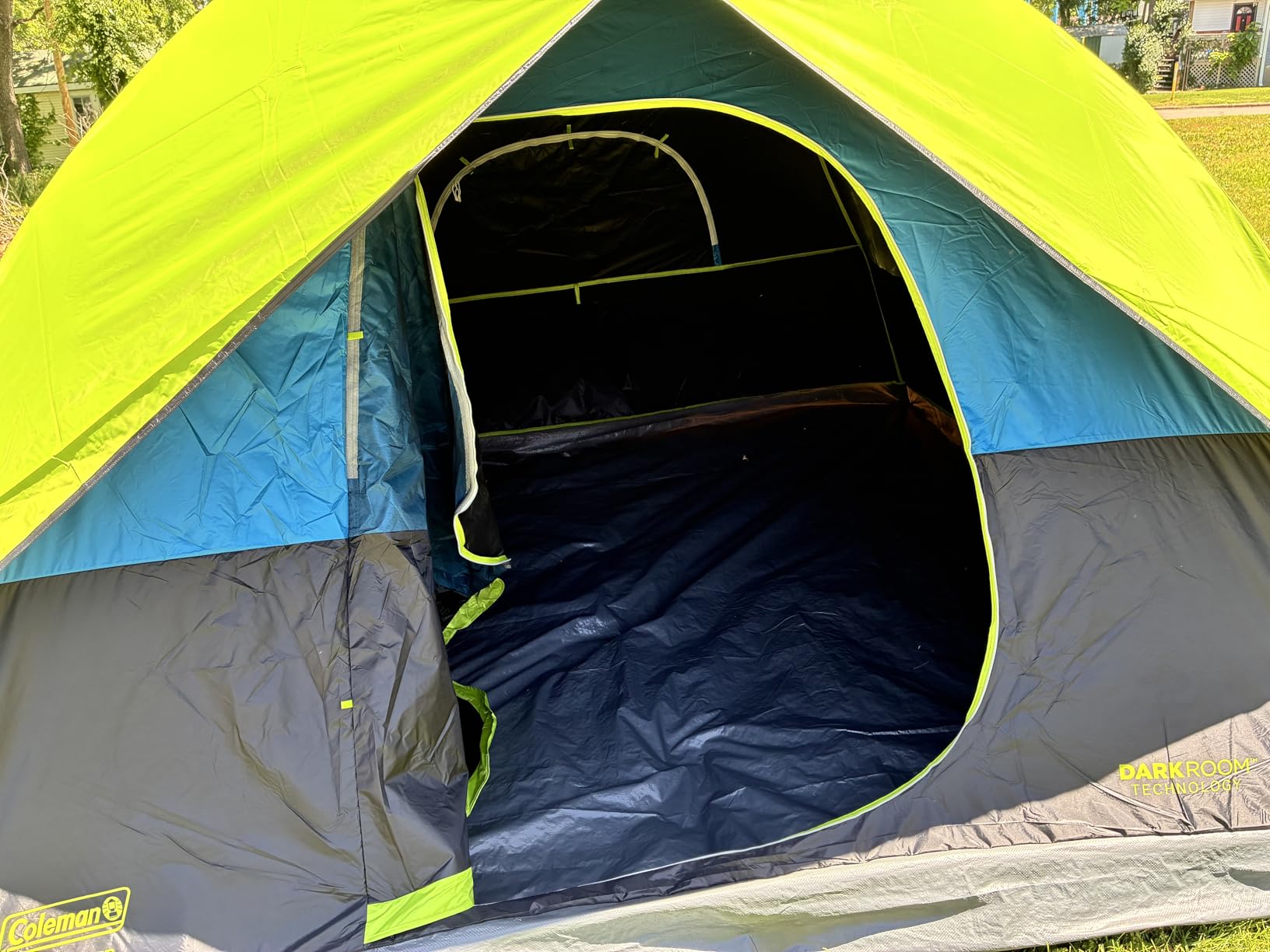 Coleman Sundome Dark Room 4/6 Person Tent, Blocks 90% of Sunlight to Keep Inside Cool, Weatherproof Tent with Rainfly Sets Up in Minutes customer photo 1