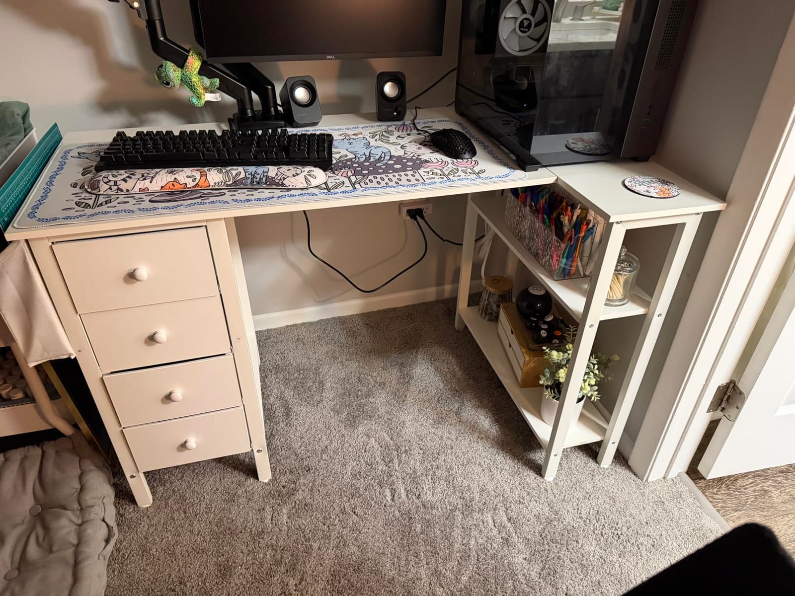 Lufeiya L Shaped Gaming Desk with Power Outlet, 47 Inch Reversible Corner Computer Desk with Drawers & Storage Shelves for Home Office Bedroom, L-Shaped Teen PC Desks with Fabric Drawer, Black customer photo 1